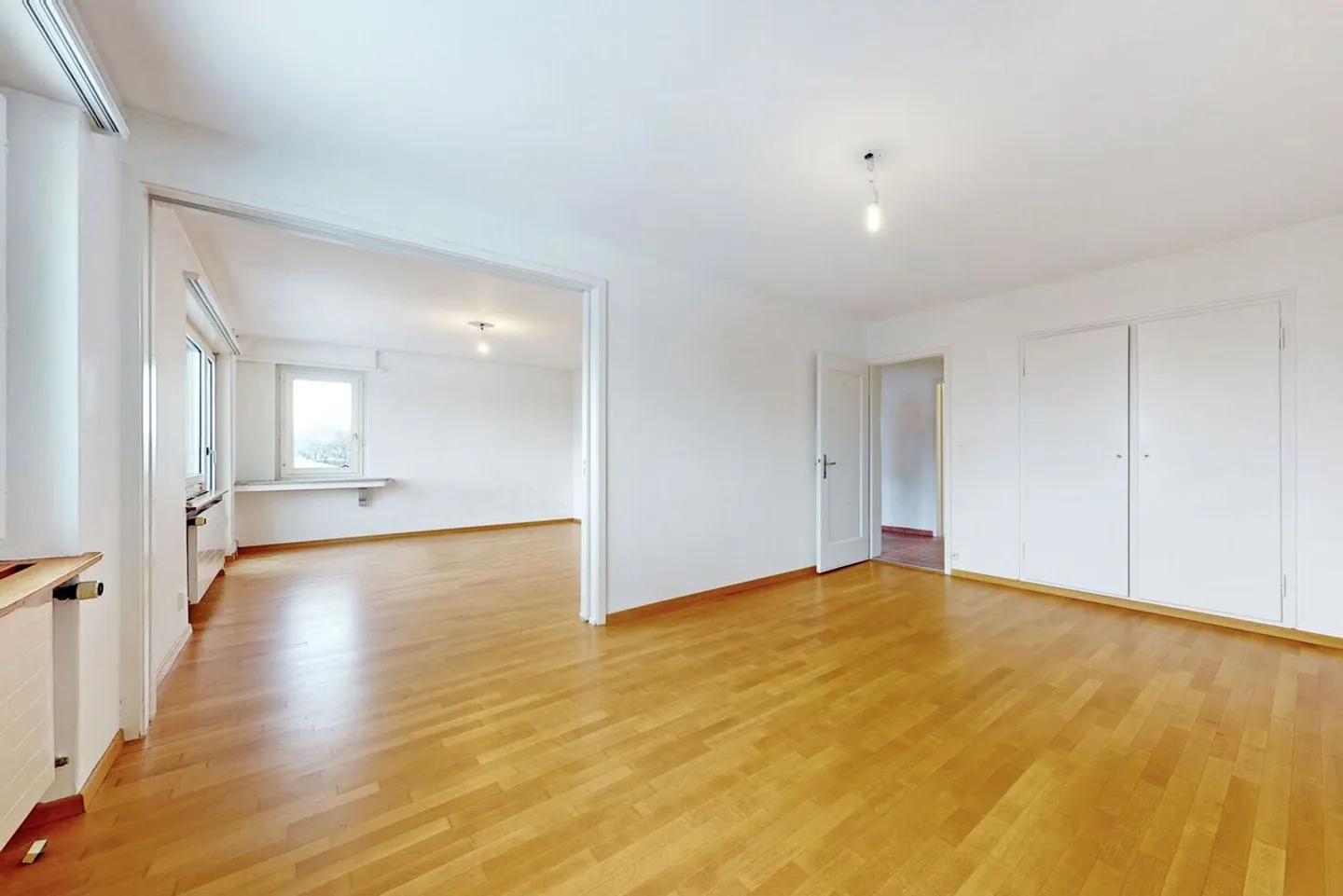 Appartement charmant avec vue sur la ville - limité à 1 an - Photo 3 sur 9