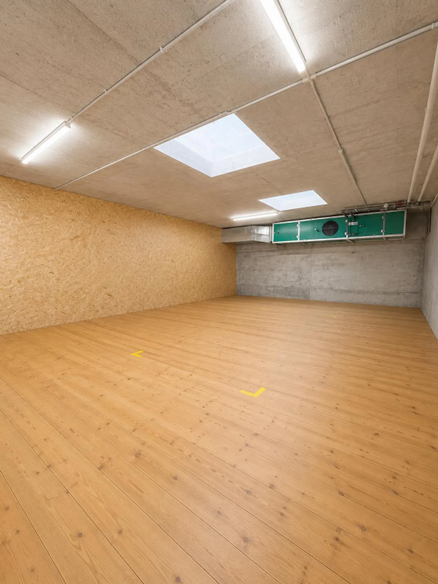 Espace de stockage à deux étages disponible à la location - Photo 4 sur 7