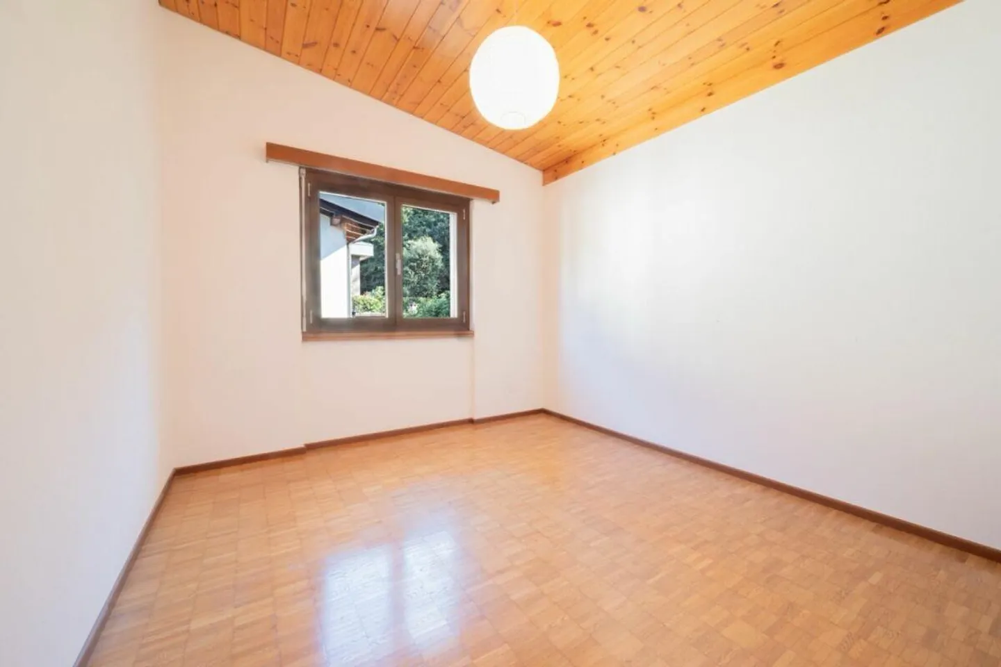 Maison Charmante avec Jardin, Idéale pour les Familles - Photo 9 sur 14