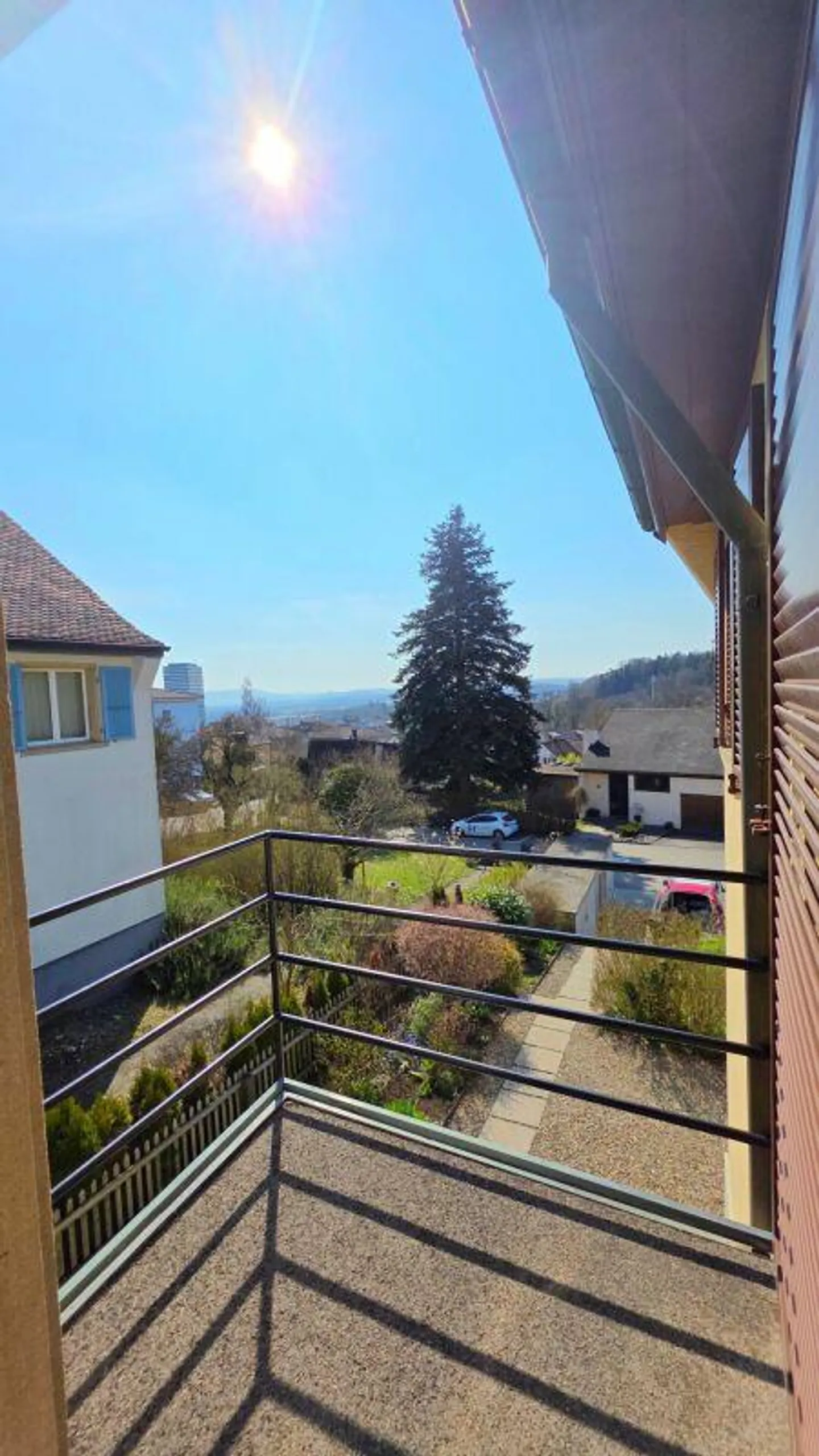 Occasione unica - Casa bifamiliare ristrutturata con stile in una posizione residenziale privilegiata - Foto 13 di 20