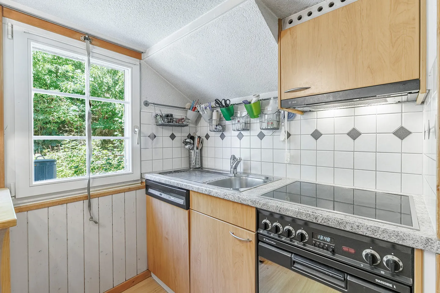 Propriété au caractère unique avec un potentiel polyvalent - Photo 4 sur 13