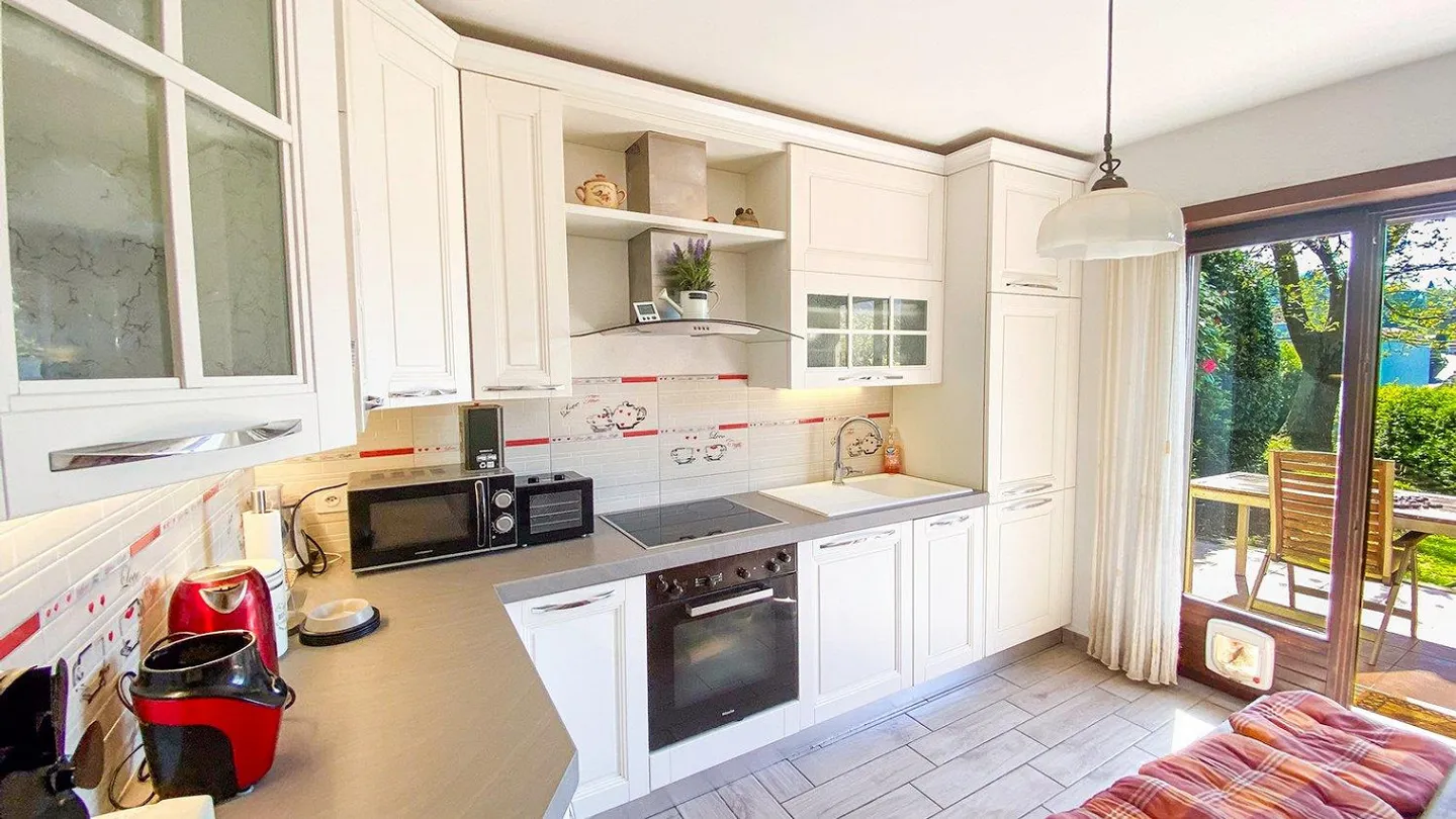 Grande casa unifamiliare con giardino e vista sui castelli di Bellinzona - Foto 11 di 13