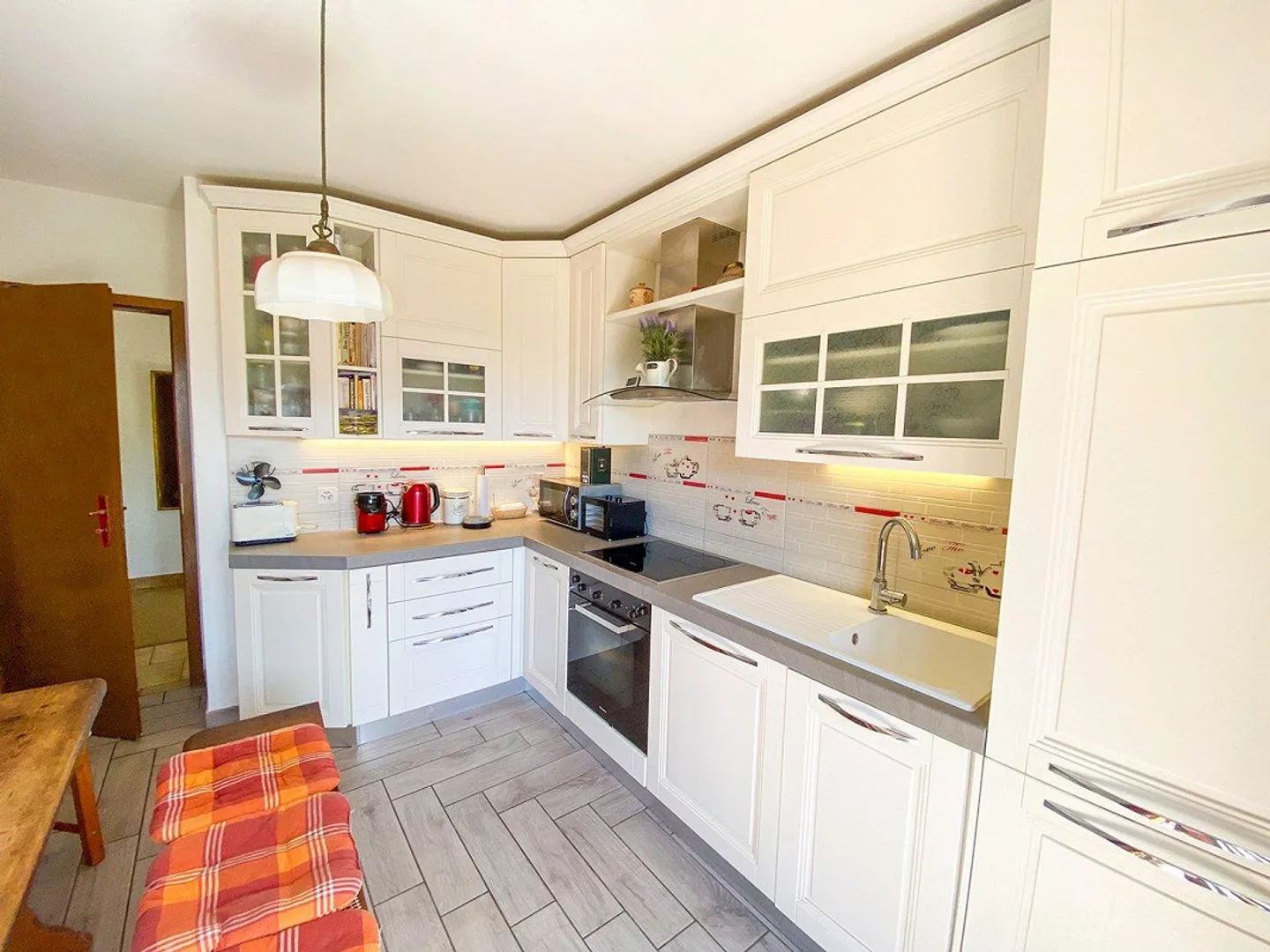 Grande casa unifamiliare con giardino e vista sui castelli di Bellinzona - Foto 12 di 13