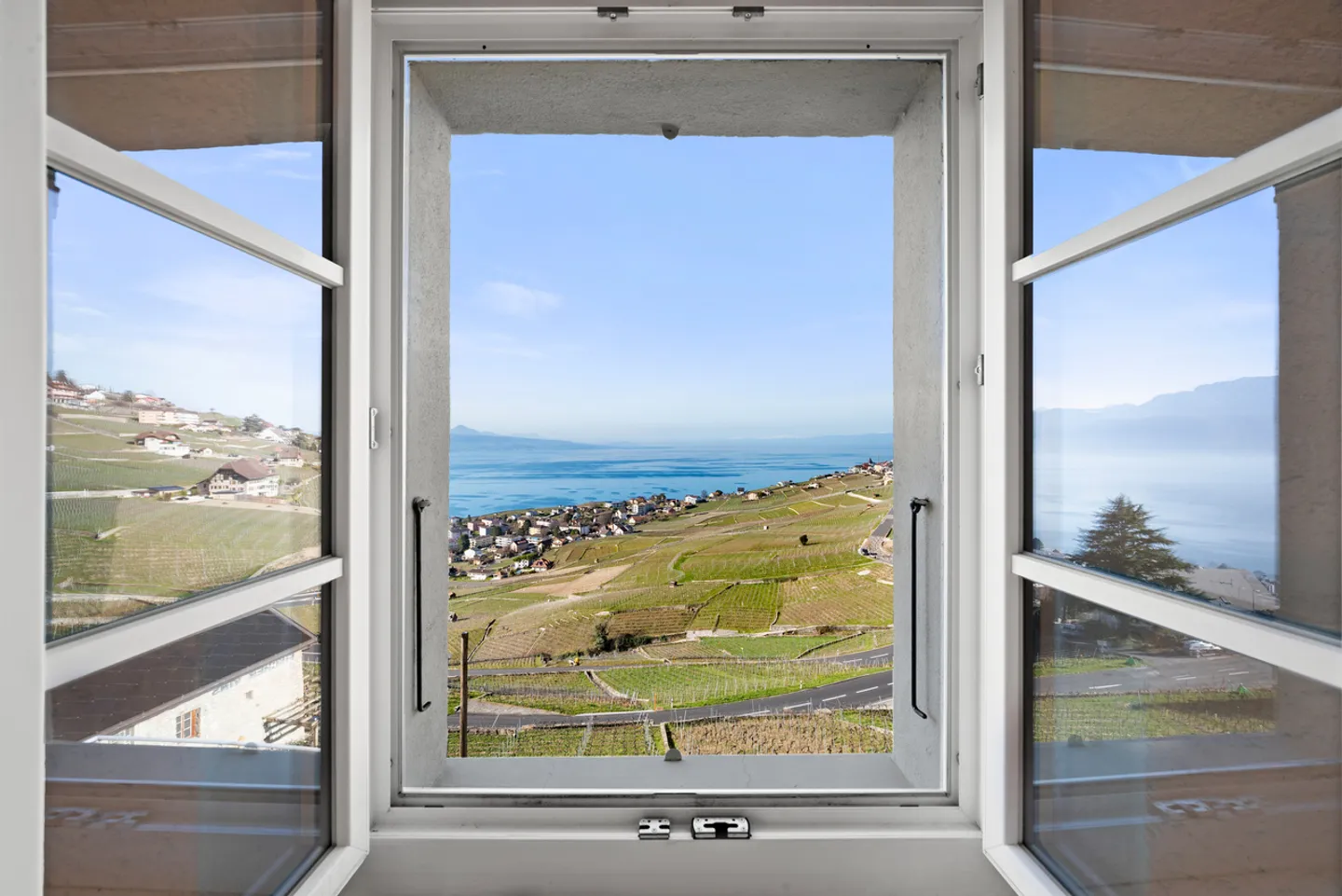 Außergewöhnliches Gebäude mit 3 Wohnungen und Panoramablick, Lavaux - Foto 17 von 26