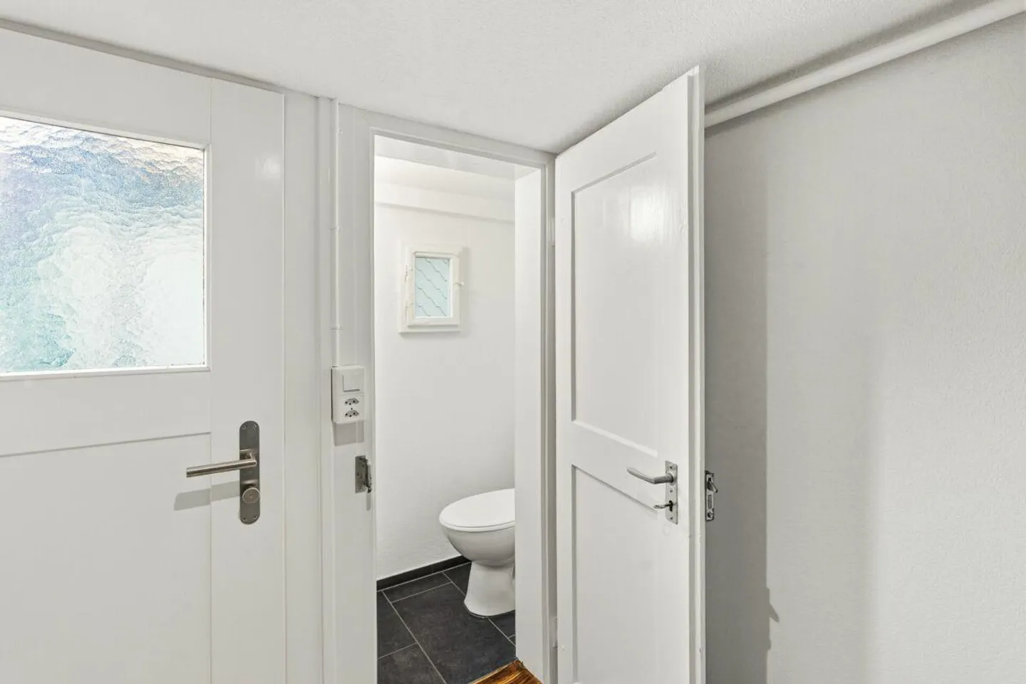 RENTAL - Photo 11 of 12