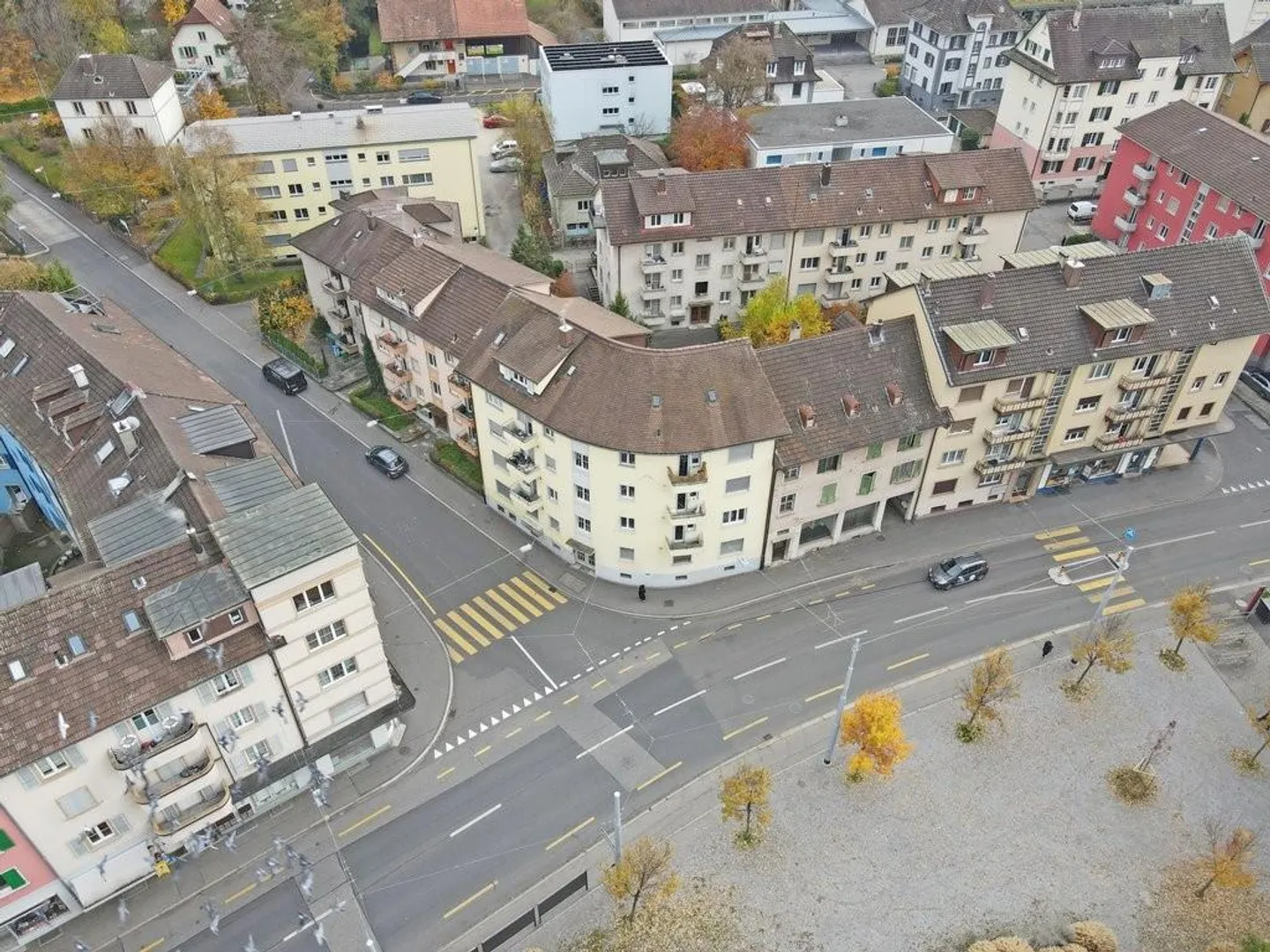 Living in the center of Biel! - Photo 1 of 8