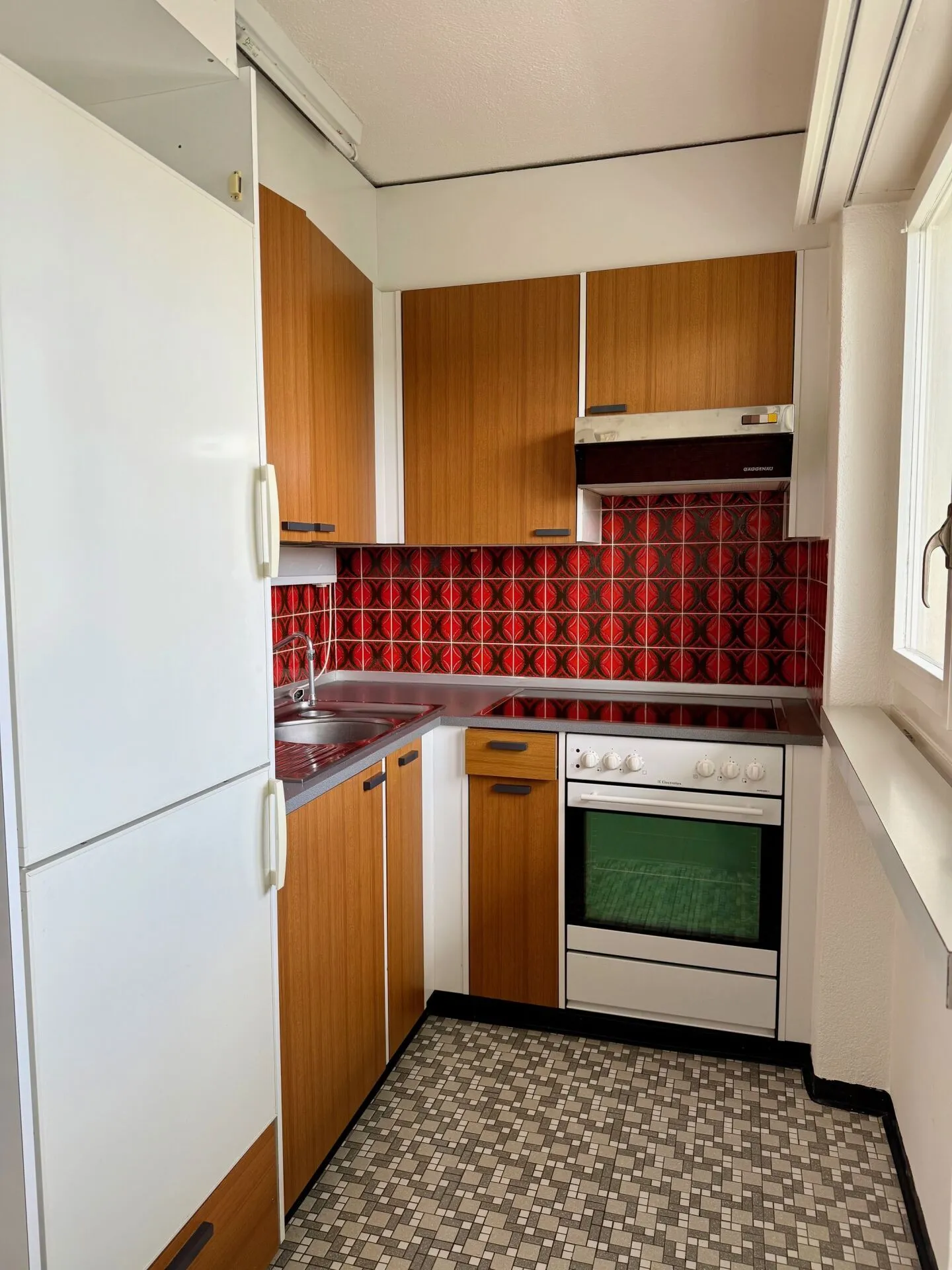 2.5-room apartment in a beautiful residential area - Photo 3 of 5