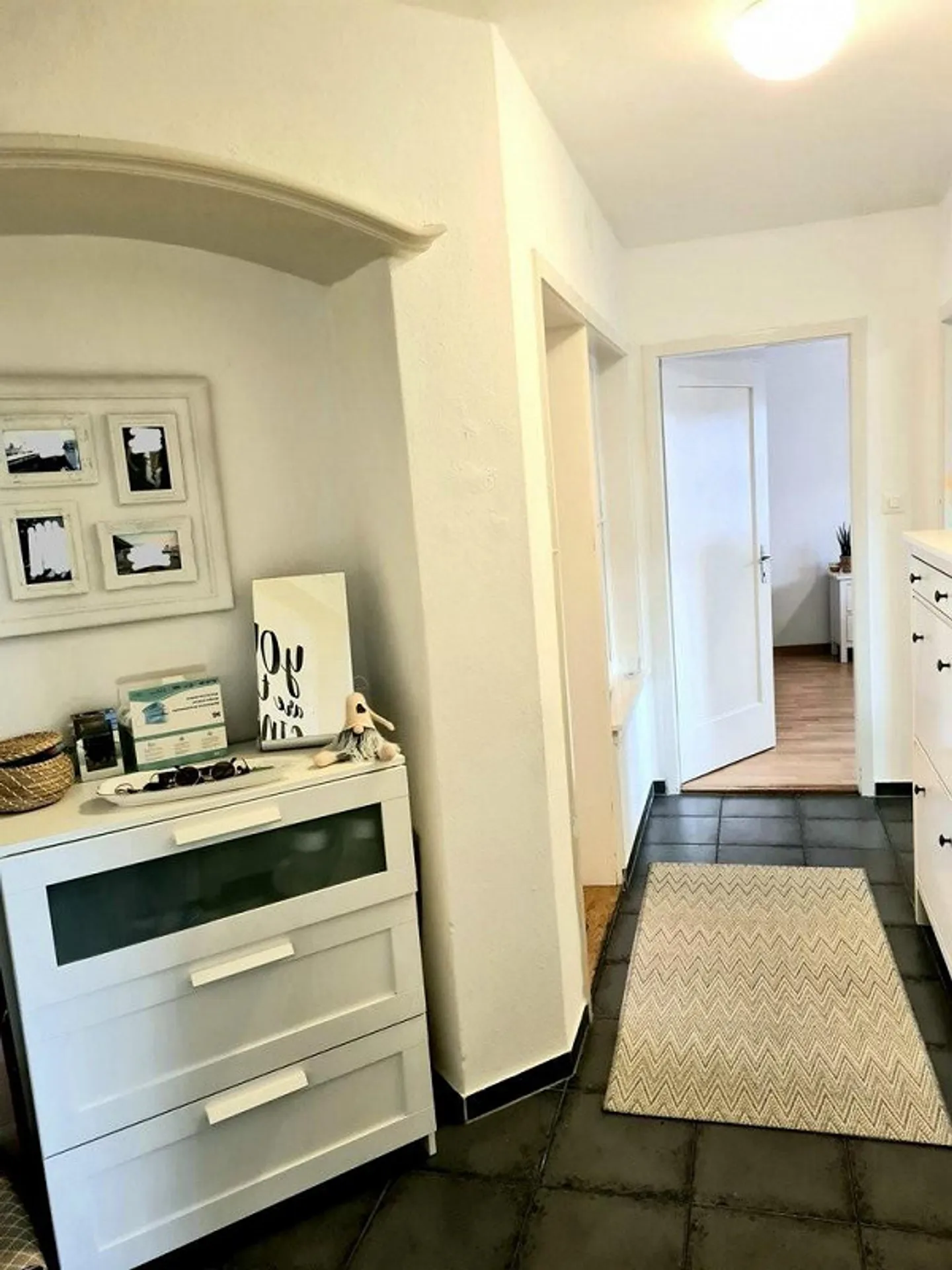 Living in the center of Biel! - Photo 7 of 8