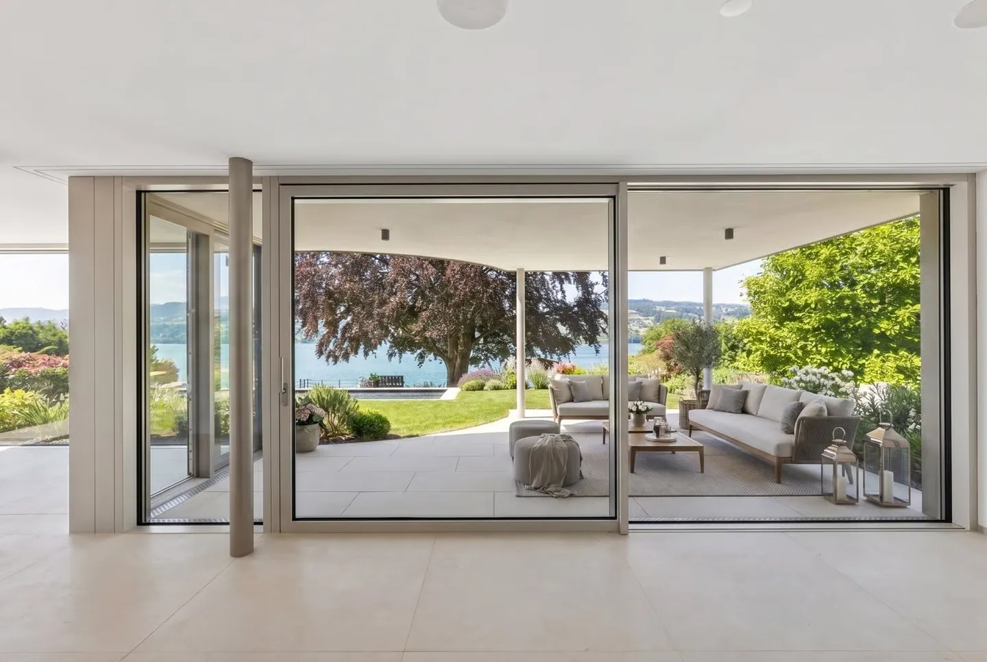 Exclusive new build villa with pool, lake views and premium finishes - Photo 4 of 46