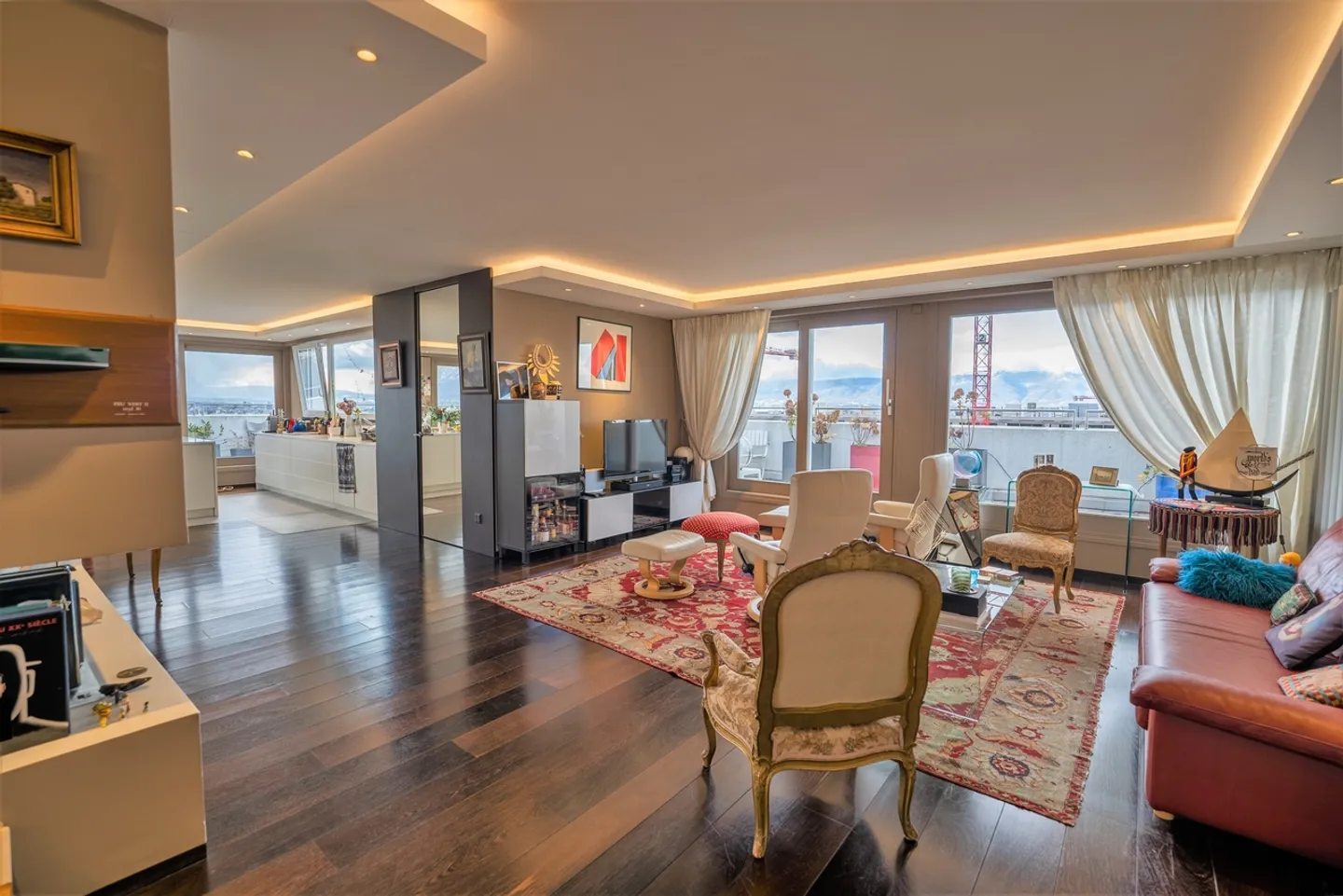 Dachgeschoß-Duplex mit atemberaubendem Blick auf Genève - Foto 3 von 7