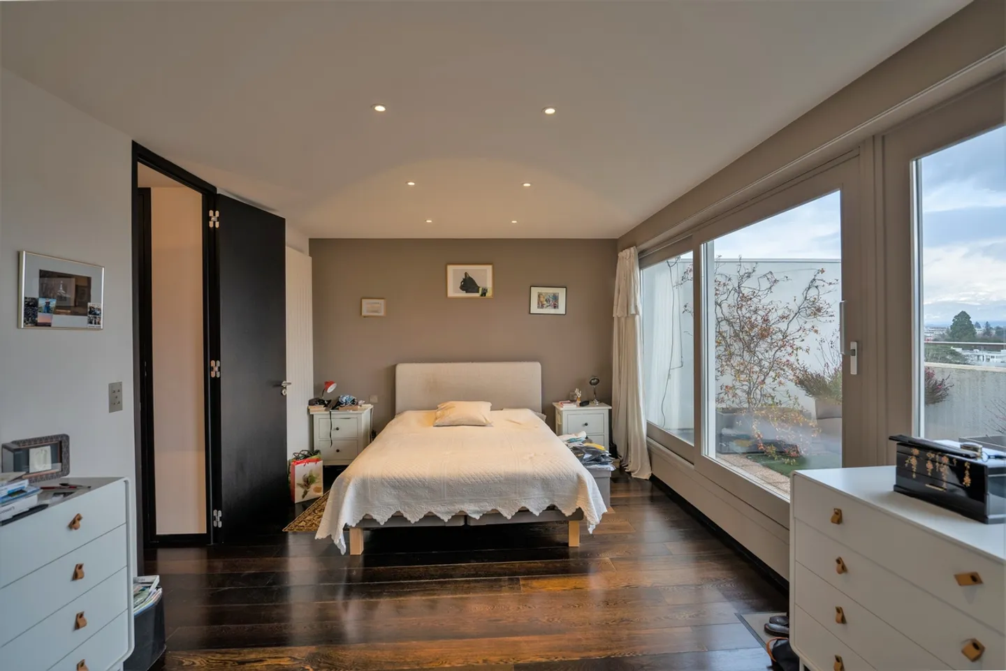 Dachgeschoß-Duplex mit atemberaubendem Blick auf Genève - Foto 5 von 7