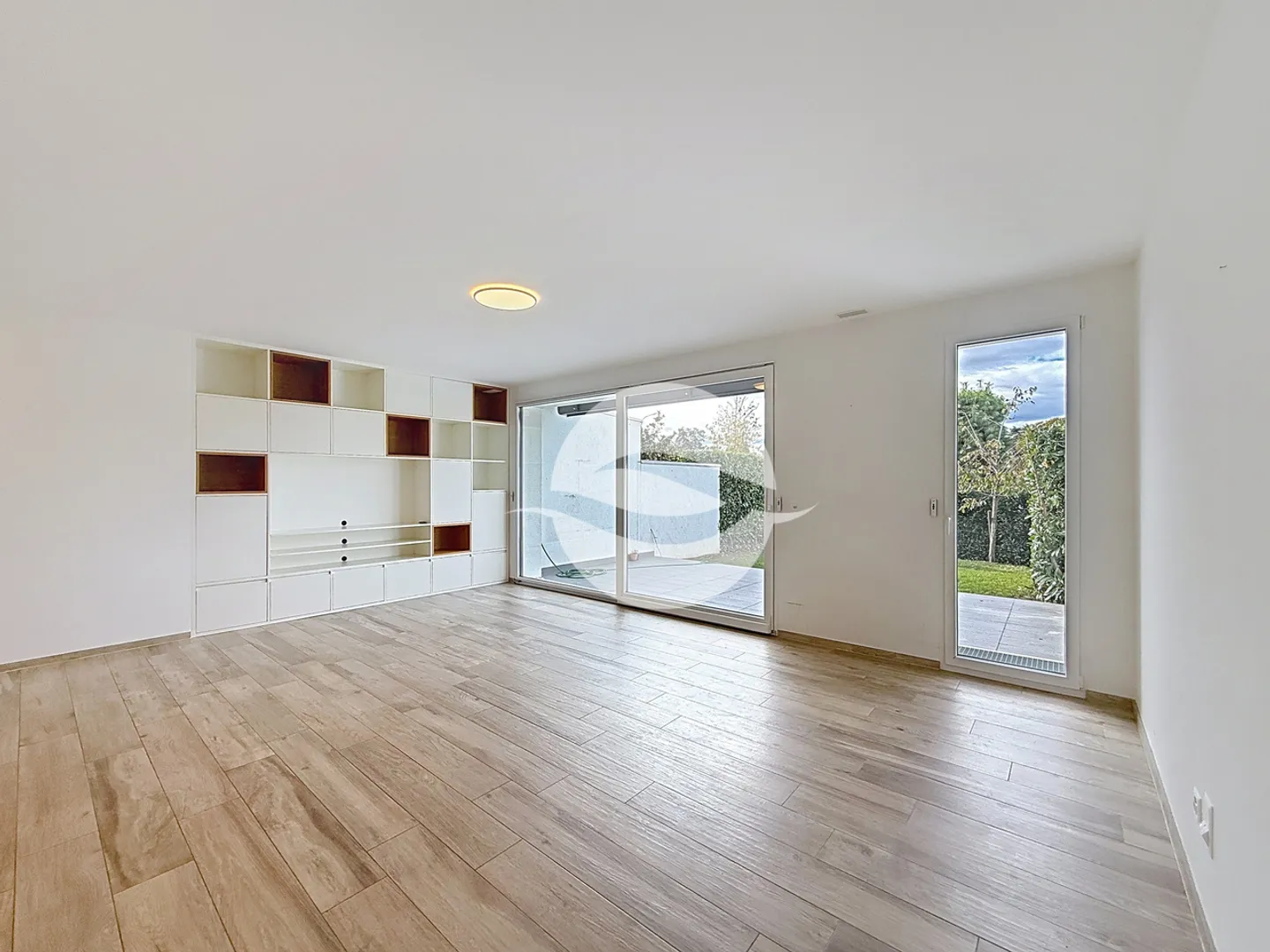 Charmante Villa in Grand-Saconnex - Foto 1 von 10