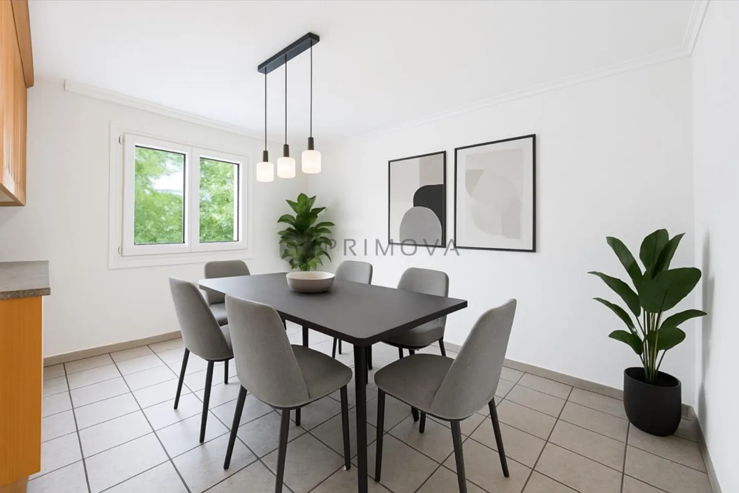 Maison familiale semi-détachée unique vous attend! - Photo 4 sur 18