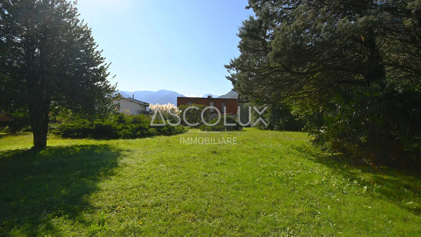 Terreno edificabile in zona soleggiata e tranquilla | Bauland in sonniger und ruhiger Lage - Foto 2 di 13