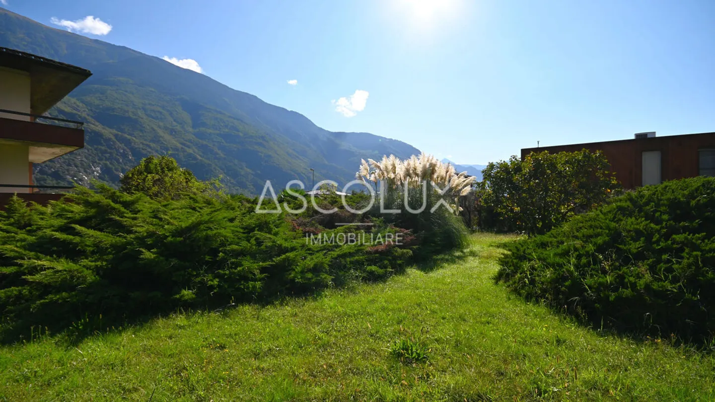 Terreno edificabile in zona soleggiata e tranquilla | Bauland in sonniger und ruhiger Lage - Foto 3 di 13