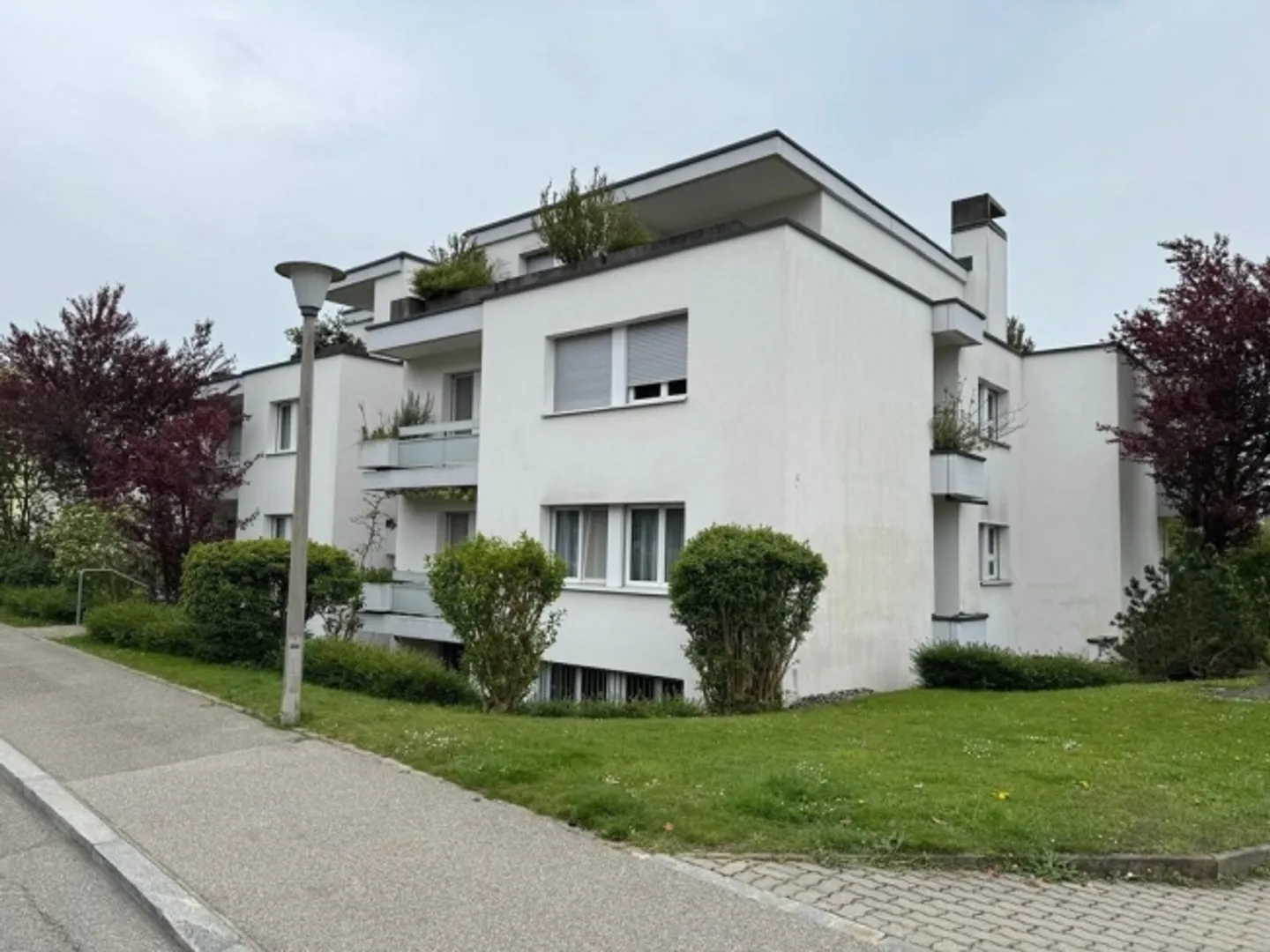Appartement en attique de 4,5 pièces avec grande terrasse et belle vue - Photo 1 sur 12