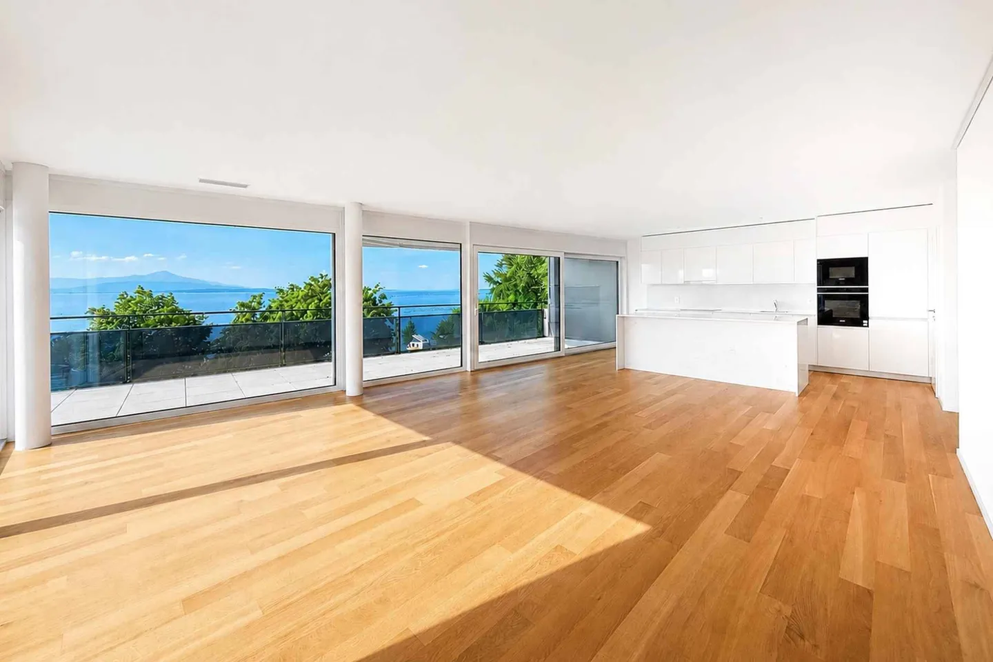 UNICO! Attico nuovo di 5,5 locali con terrazza sul tetto - Foto 3 di 13