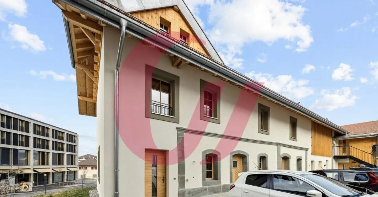 DREIETAGENWOHNUNG MIT 4,5 ZIMMERN IN ROMONT - Foto 1 von 9