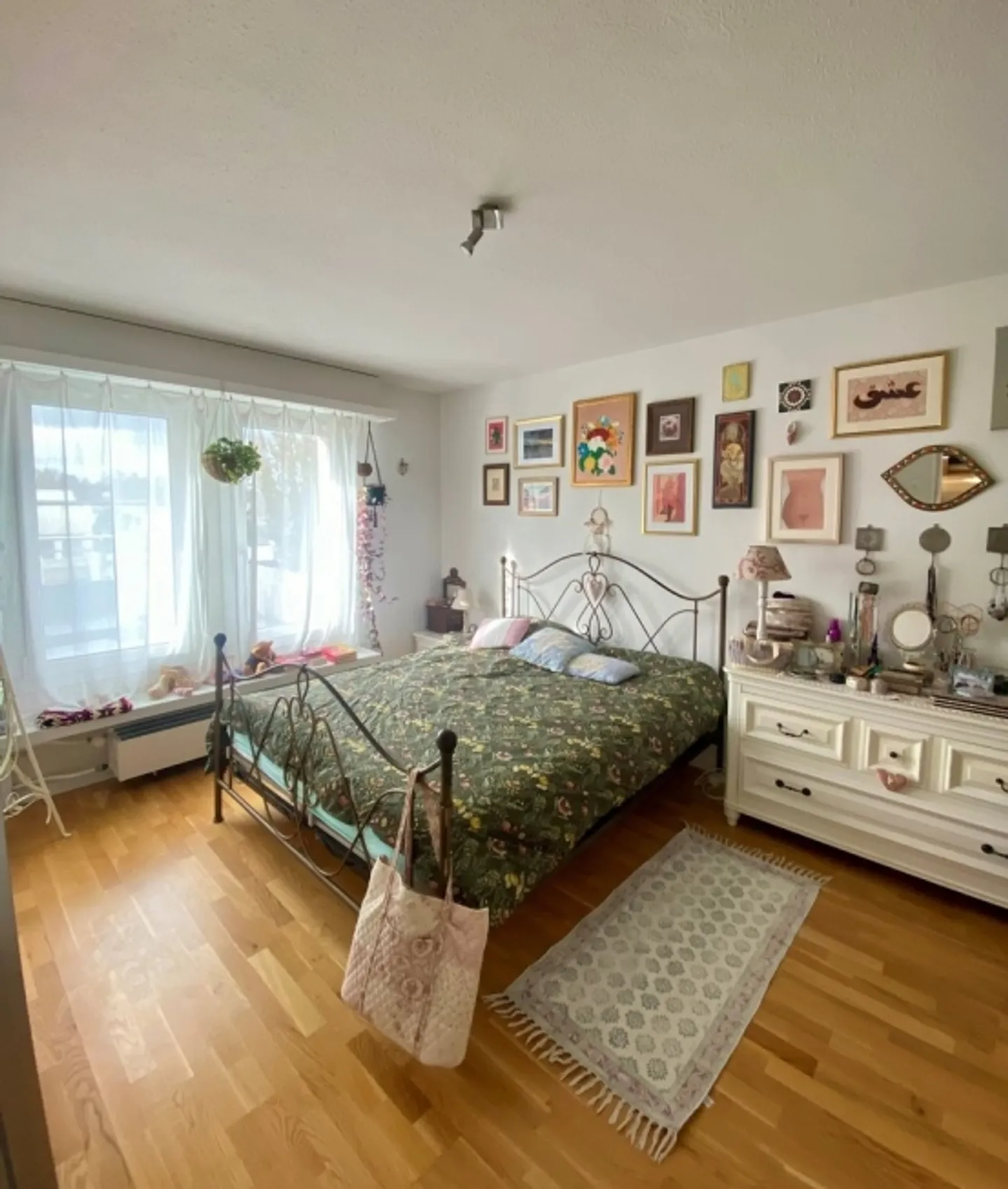 Appartement en attique de 4,5 pièces avec grande terrasse et belle vue - Photo 8 sur 12