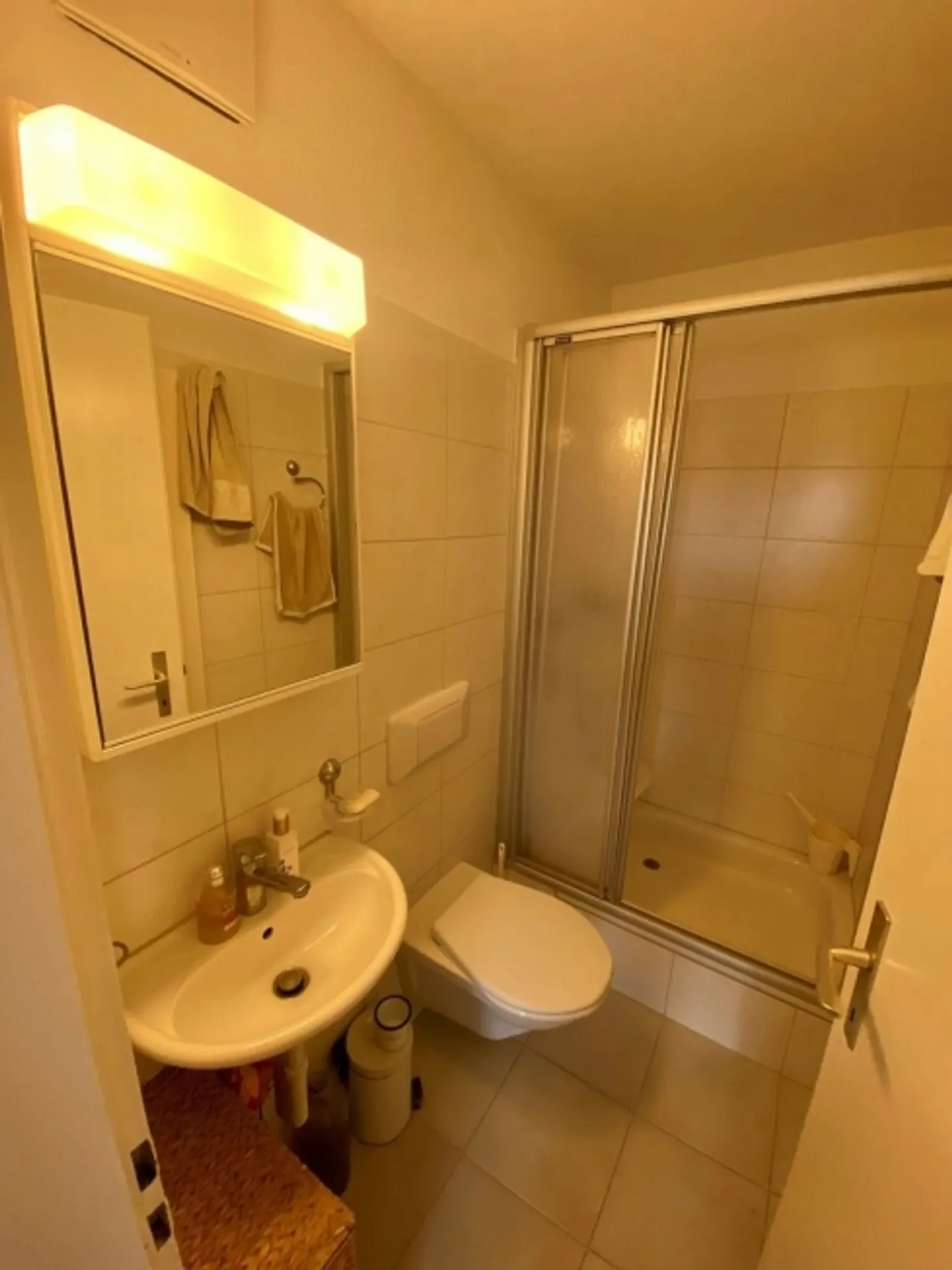 Appartement en attique de 4,5 pièces avec grande terrasse et belle vue - Photo 10 sur 12