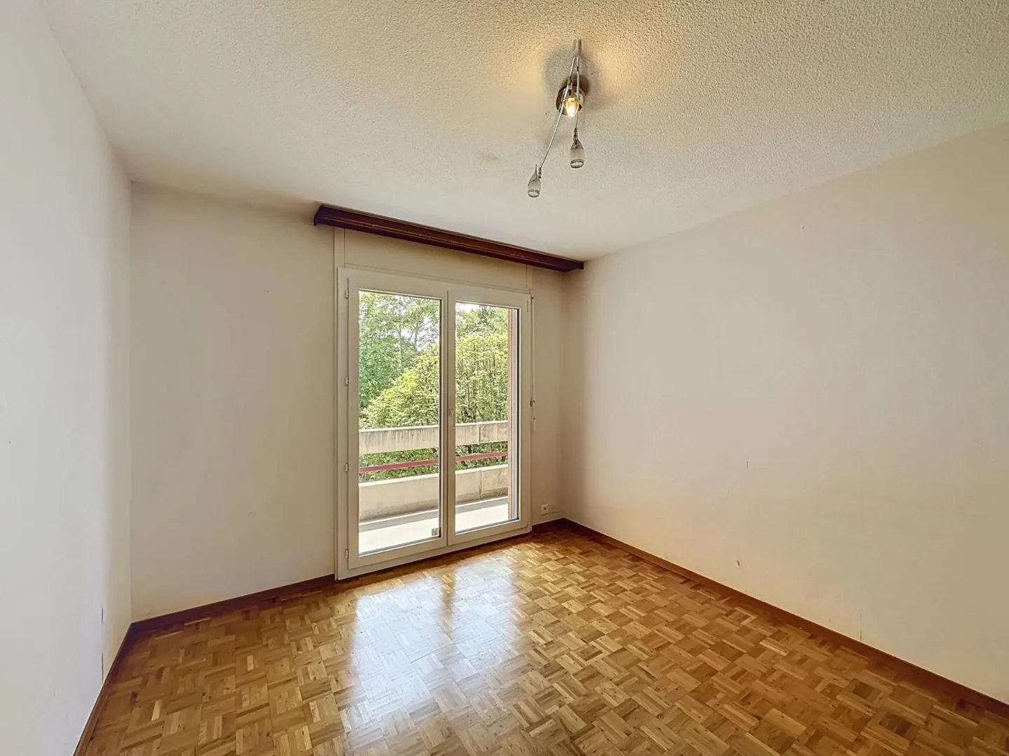 Spacious apartment with large terrace - Photo 8 of 10