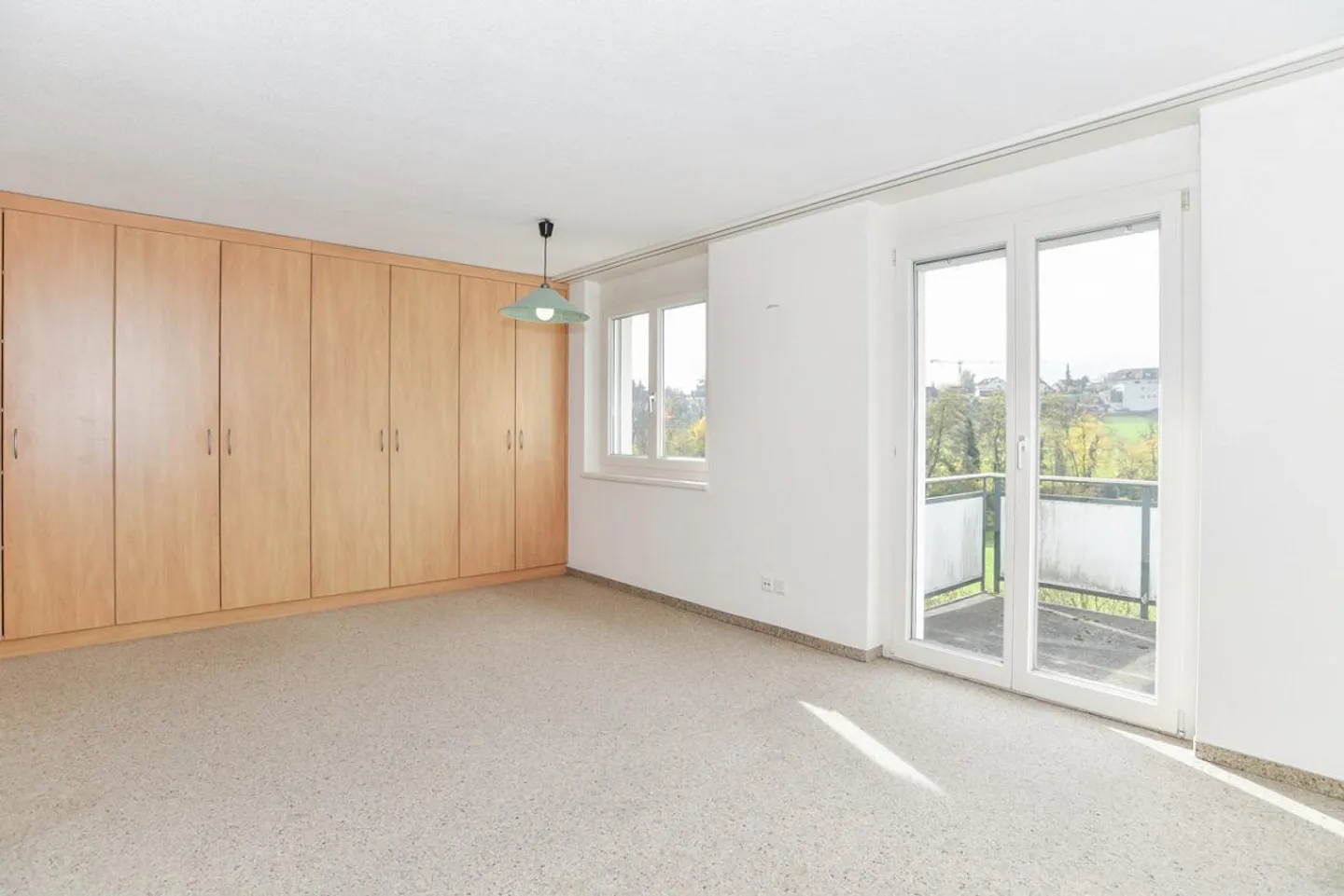 Idillio familiare con giardino e vista sul verde - basta trasferirsi! - Foto 9 di 16