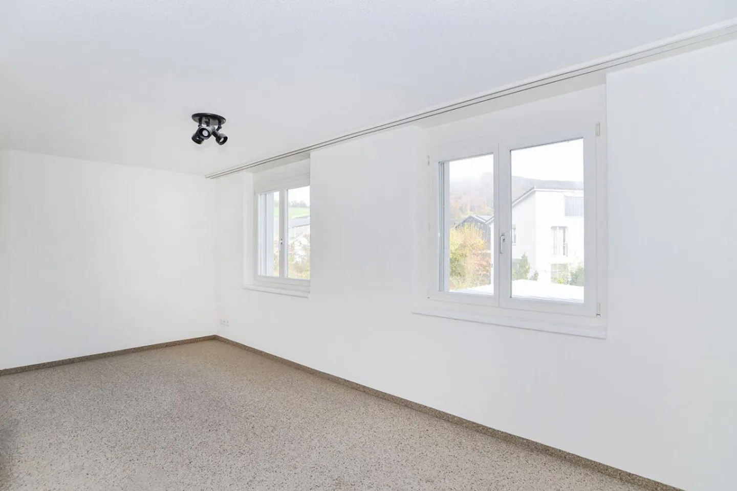 Idillio familiare con giardino e vista sul verde - basta trasferirsi! - Foto 11 di 16