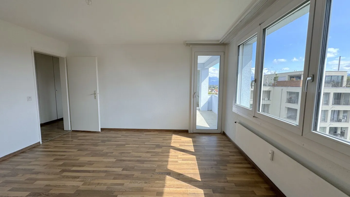 Ampio appartamento ristrutturato di 3,5 locali in affitto a Sennwald - Foto 9 di 12