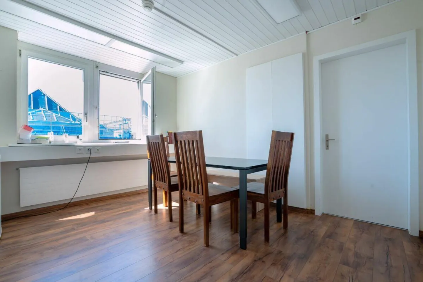 Zentrale Gewerbefläche - Die ideale Basis für Ihren geschäftlichen ... - Foto 5 von 5