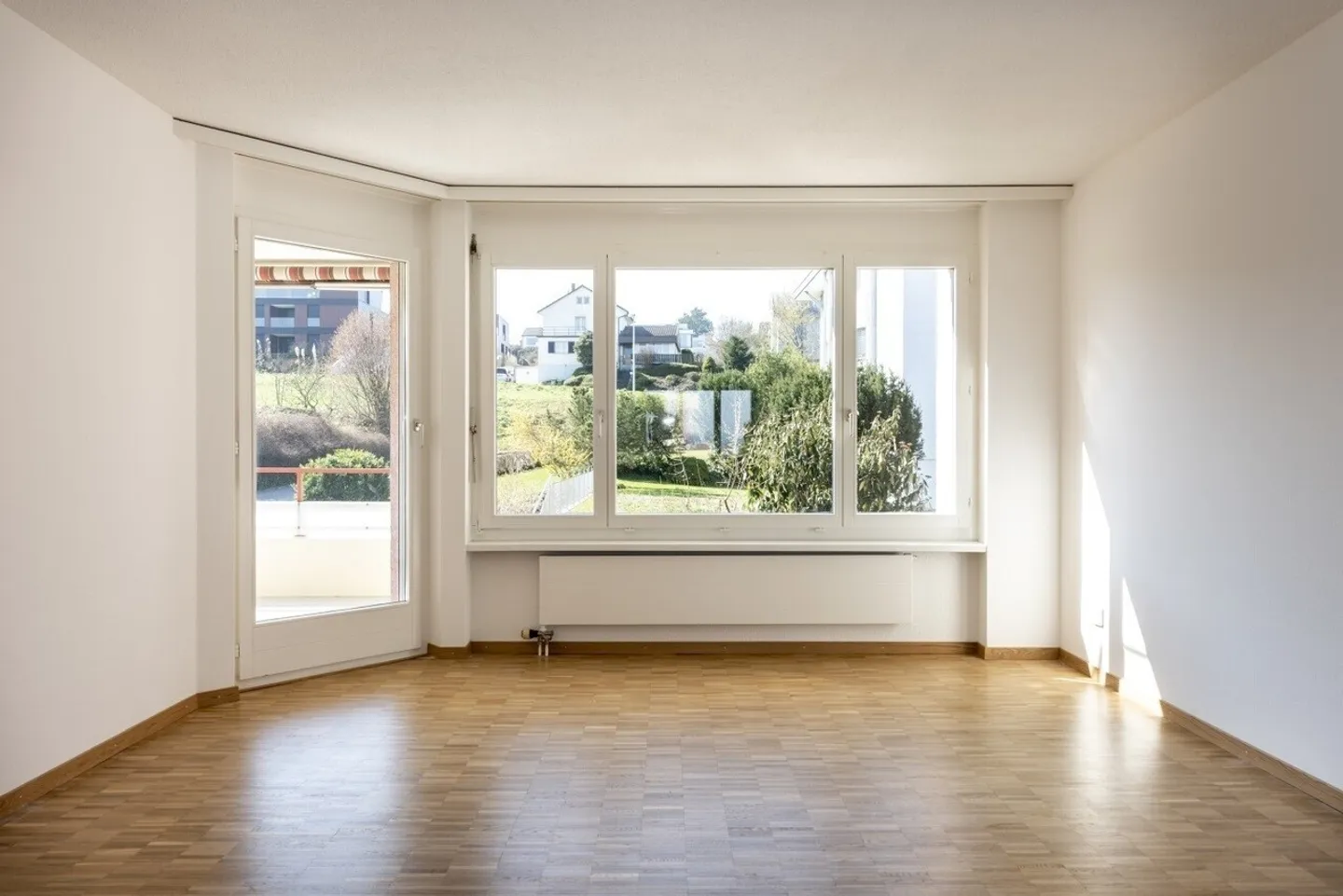 Charmante Wohnung mit Sitzplatz - Foto 4 von 5