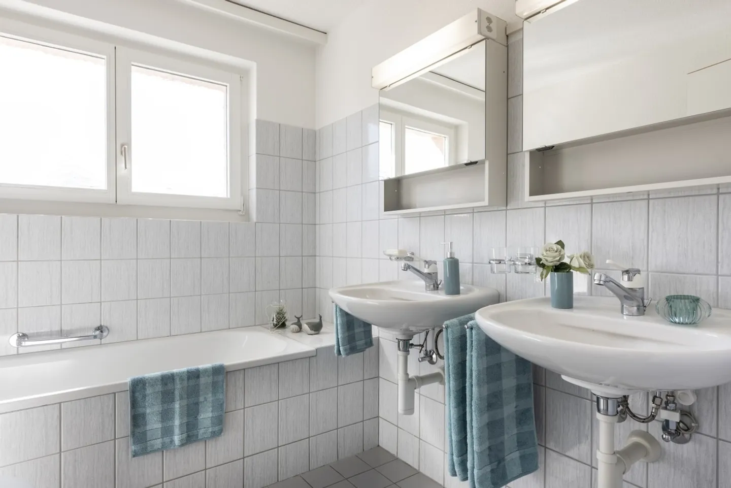 Charmante Wohnung mit Sitzplatz - Foto 3 von 5