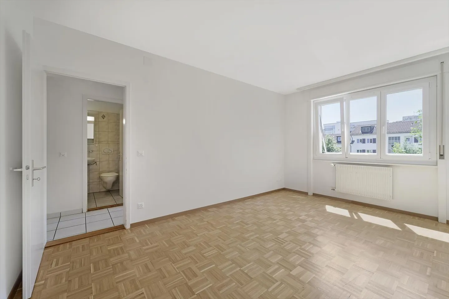 Appartement lumineux et bien situé - Photo 8 sur 10