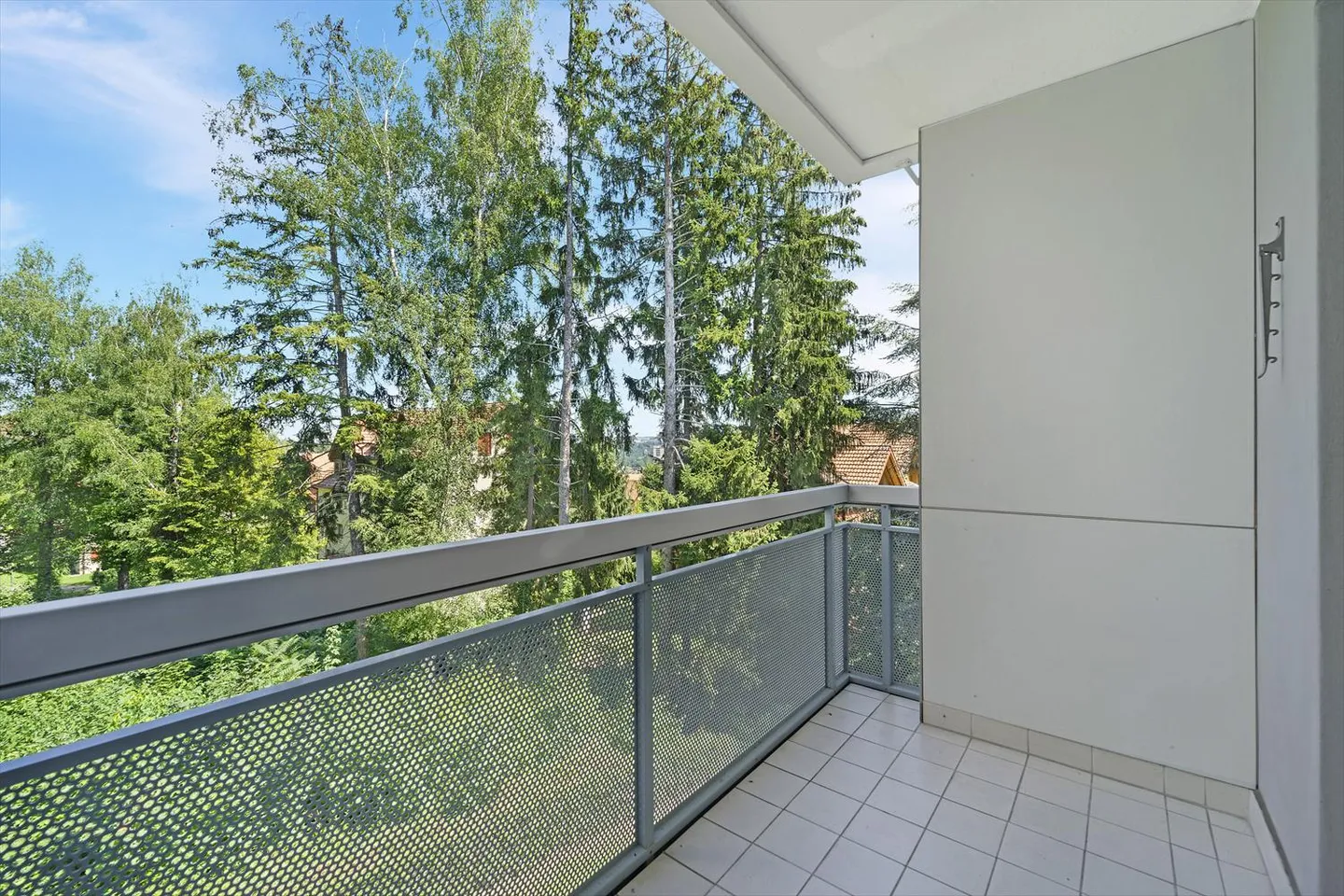 Appartement lumineux et bien situé - Photo 10 sur 10