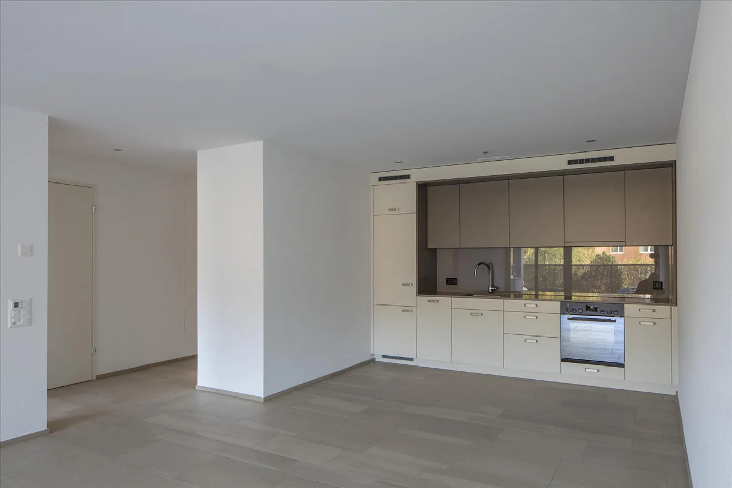 Appartement spacieux et lumineux avec charme... - Photo 3 sur 4