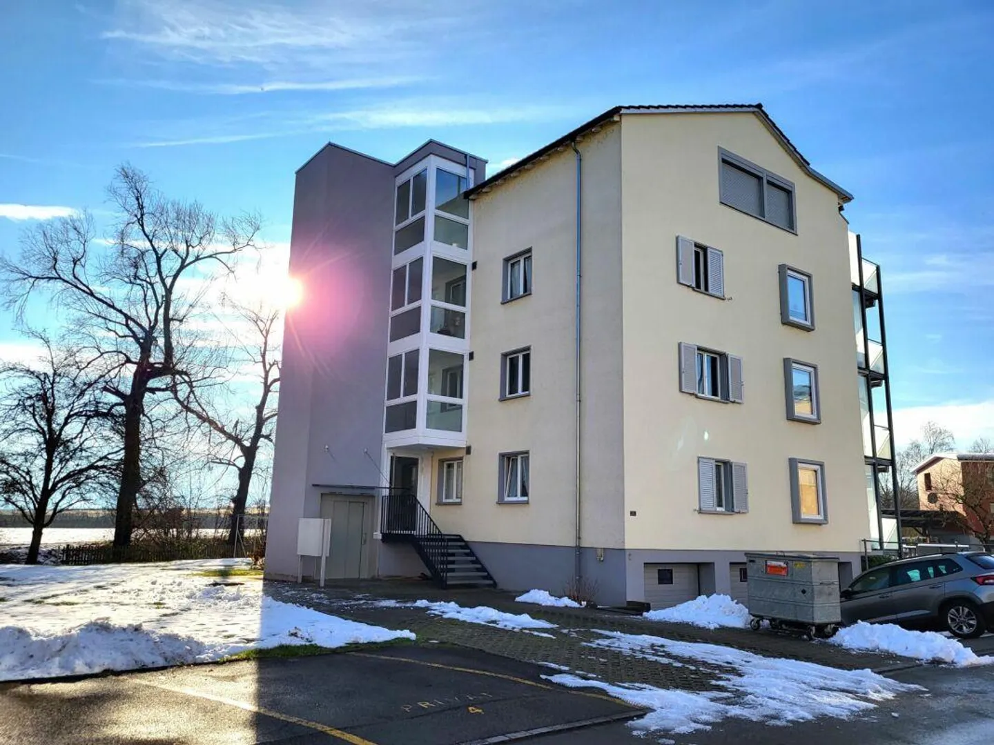 Penthouse with large balcony and beautiful panoramic view - Photo 1 of 12