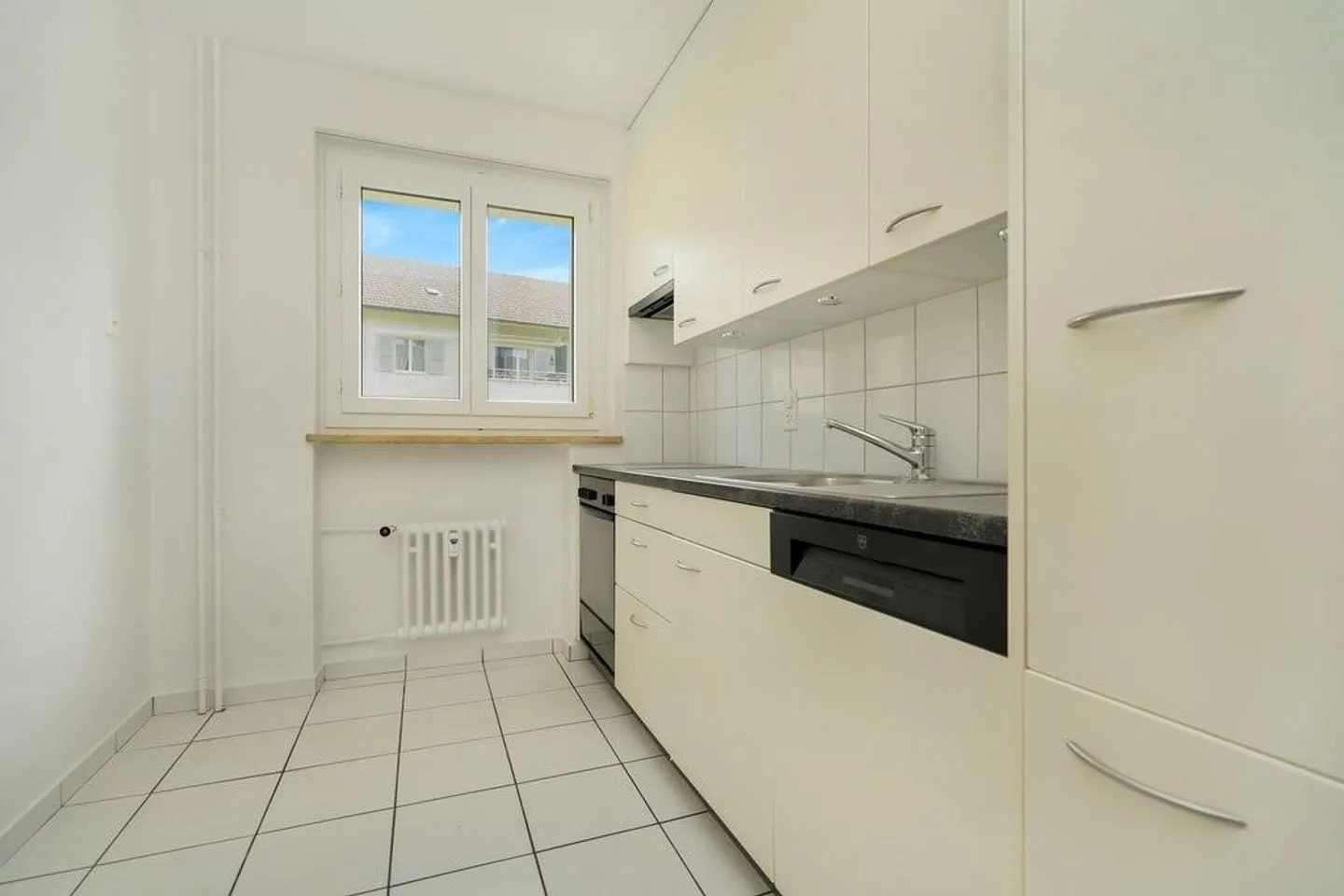 Central 3-room apartment for rent - Photo 4 of 8