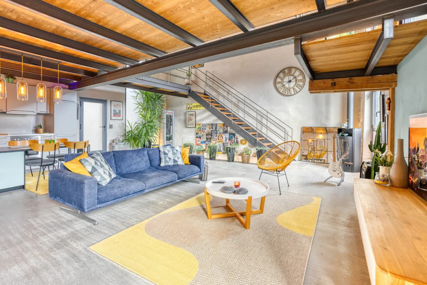 A RARE GEM IN THE HEART OF VALAIS - Photo 7 of 17