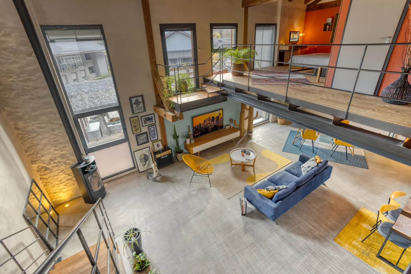 A RARE GEM IN THE HEART OF VALAIS - Photo 9 of 17