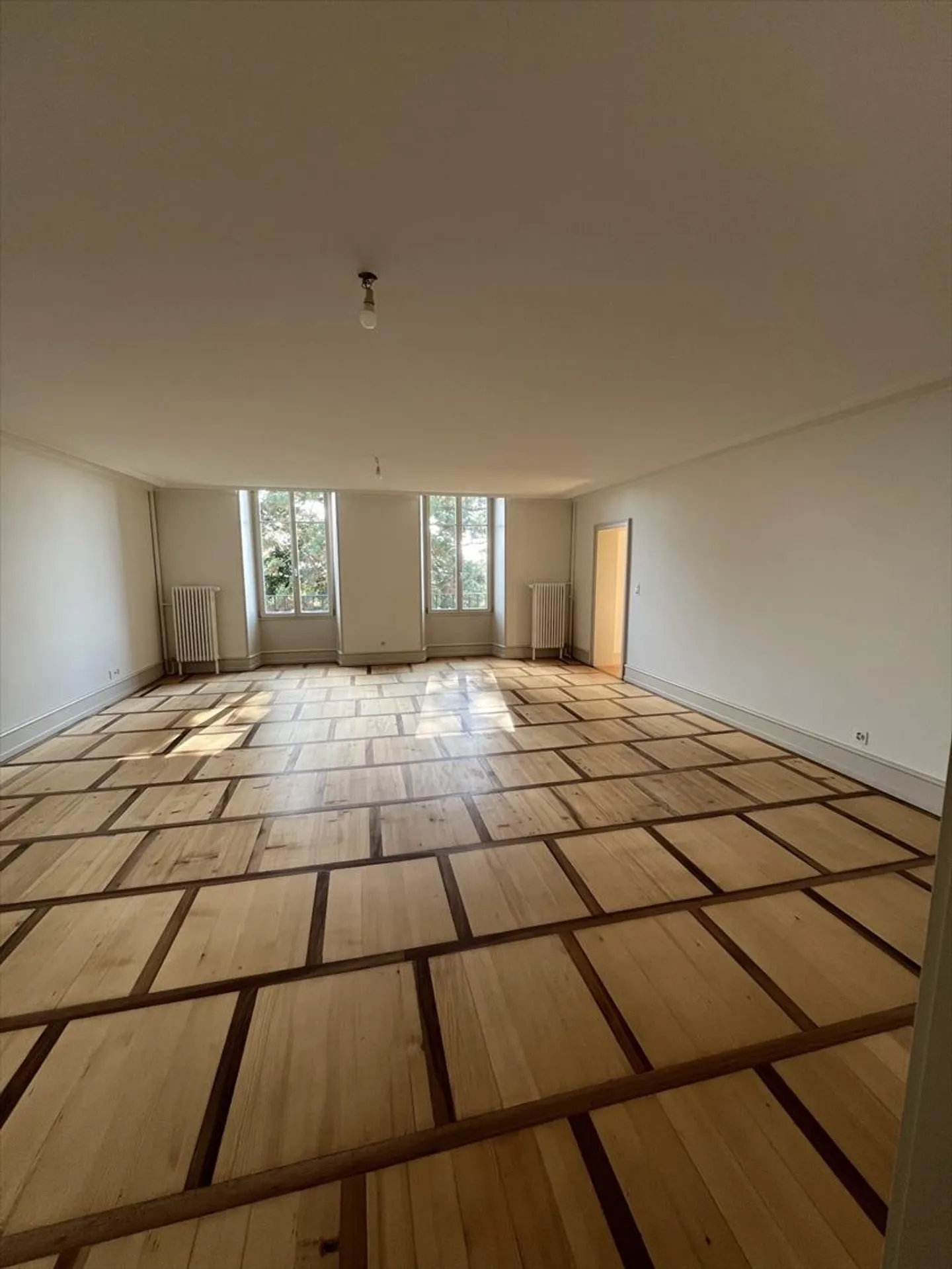 Bell'appartamento di 5,5 locali, 2° piano, ca. 167 m2 - Foto 4 di 8