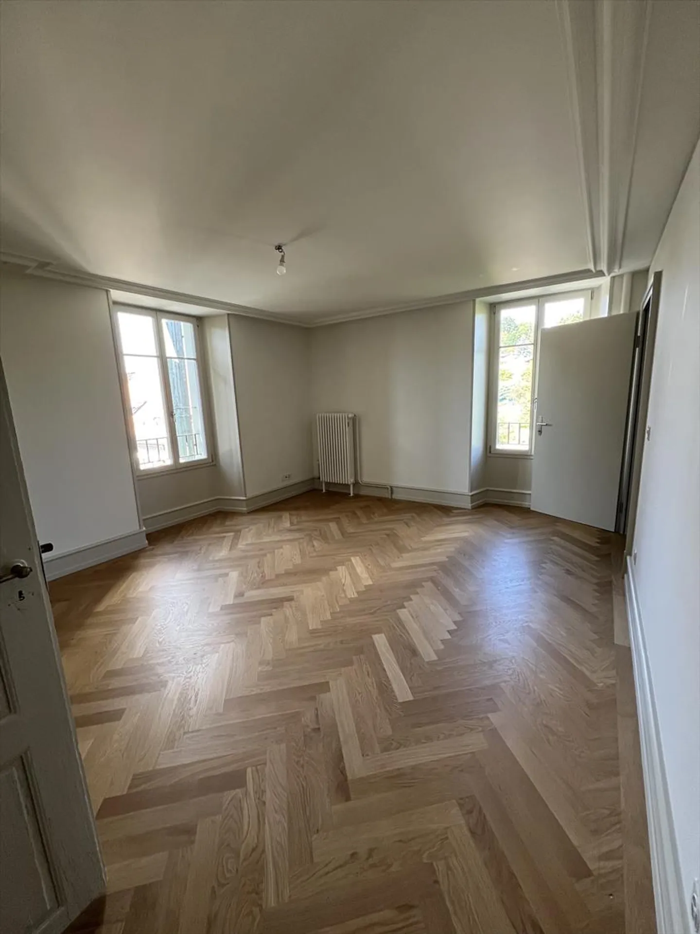 Bell'appartamento di 5,5 locali, 2° piano, ca. 167 m2 - Foto 6 di 8