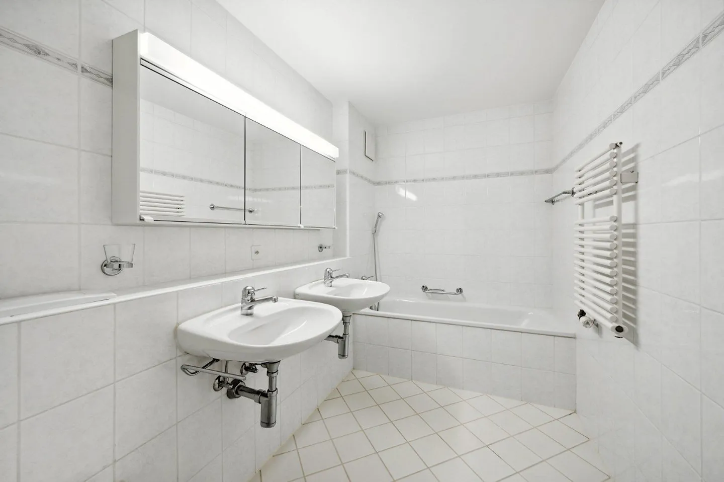 Exklusive Maisonette-Wohnung mit Gartensitzplatz - Foto 3 von 8