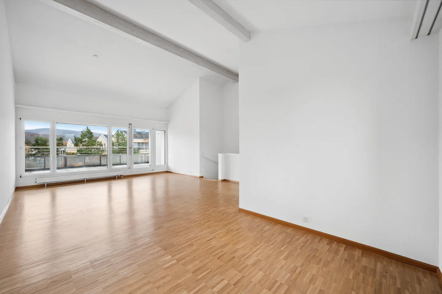 Exklusive Maisonette-Wohnung mit Gartensitzplatz - Foto 4 von 8
