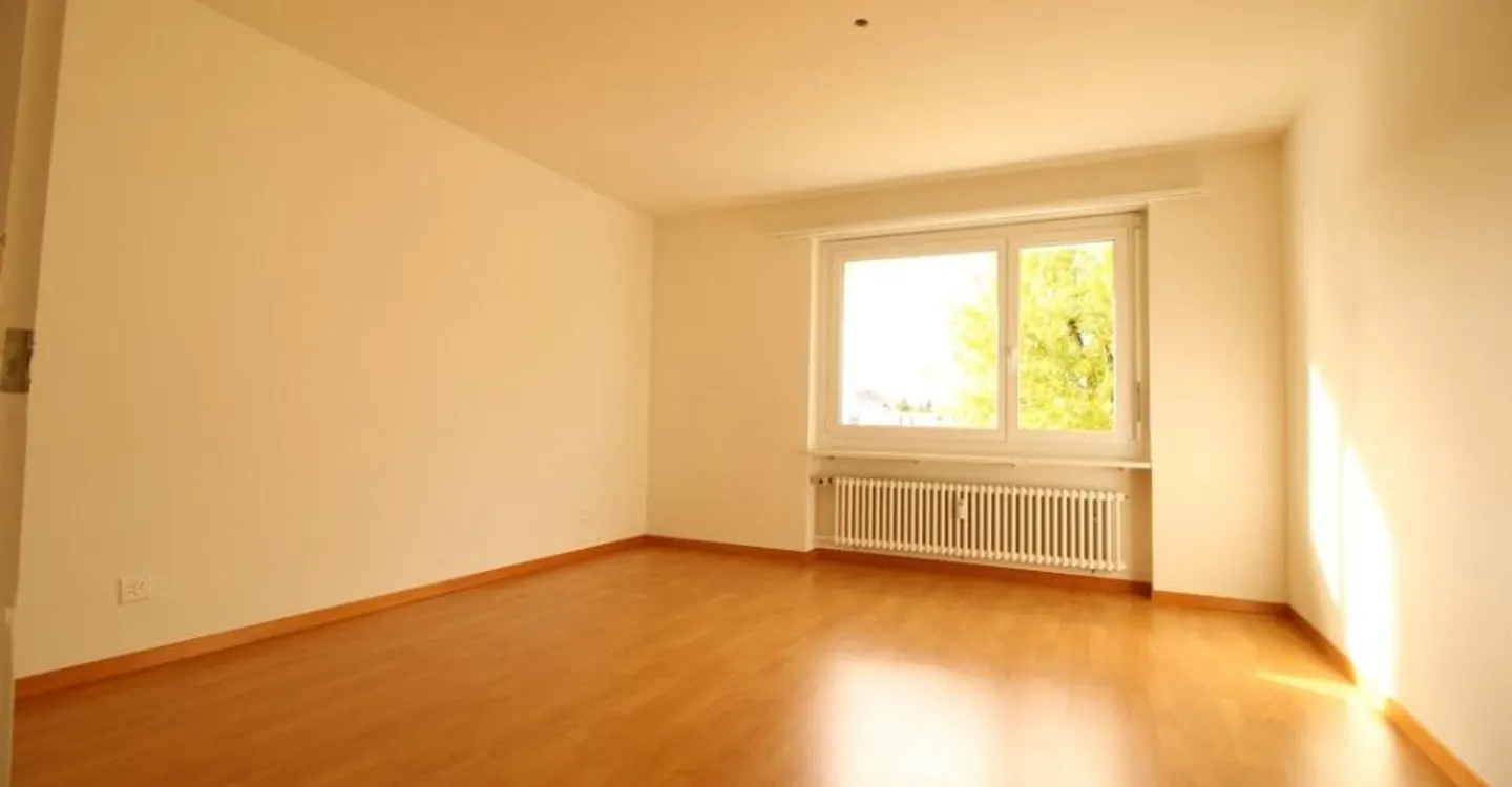 Moderne 2.5-Zimmerwohnung - Foto 4 von 5