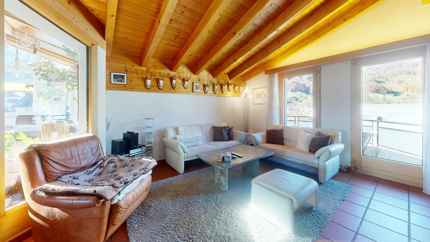 5.5-Zimmer-Attikawohnung mit Traumhafter Aussicht - Foto 3 von 8