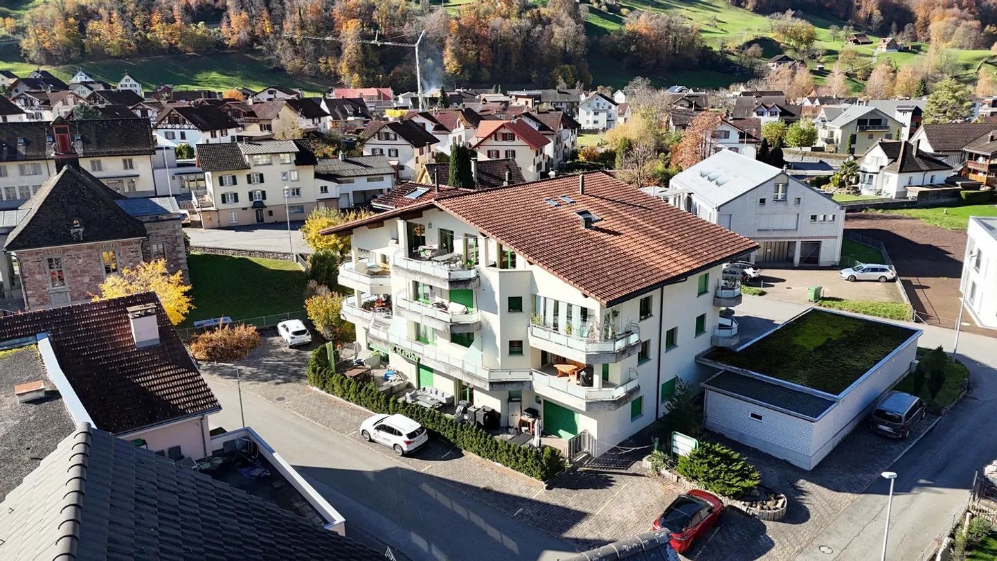 5.5-Zimmer-Attikawohnung mit Traumhafter Aussicht - Foto 5 von 8