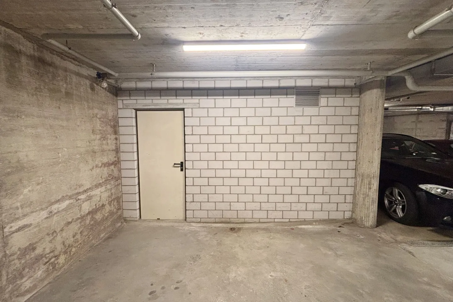 Parking Spaces and Storage Room in the Martinsberg Quarter - Photo 5 of 10