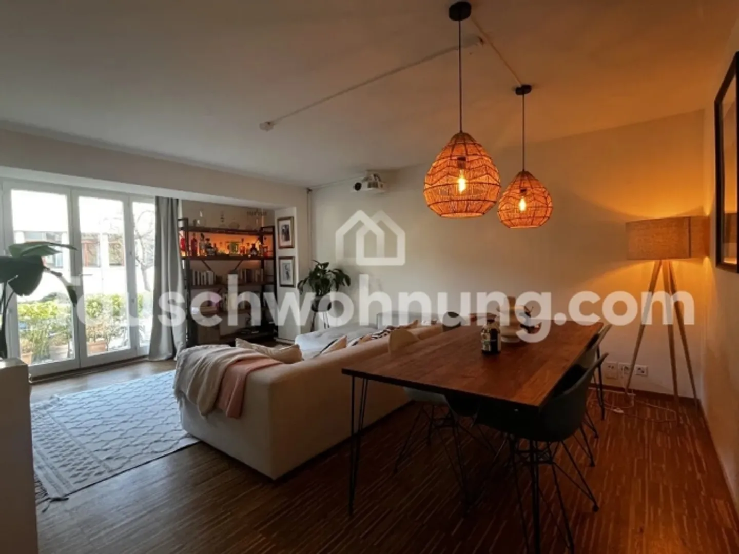 [APPARTAMENTO IN SCAMBIO] Incantevole appartamento di 4,5 locali con terrazza e doppio garage - Foto 2 di 8