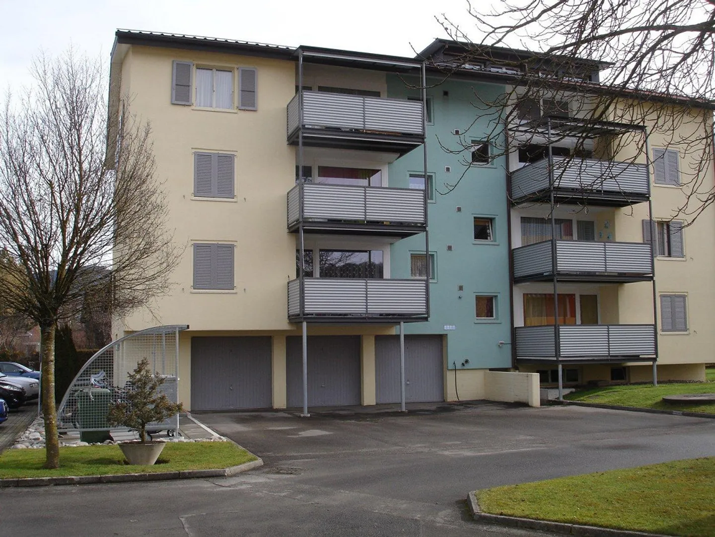 Helle Dachwohnung in Wichtrach - Foto 1 von 4
