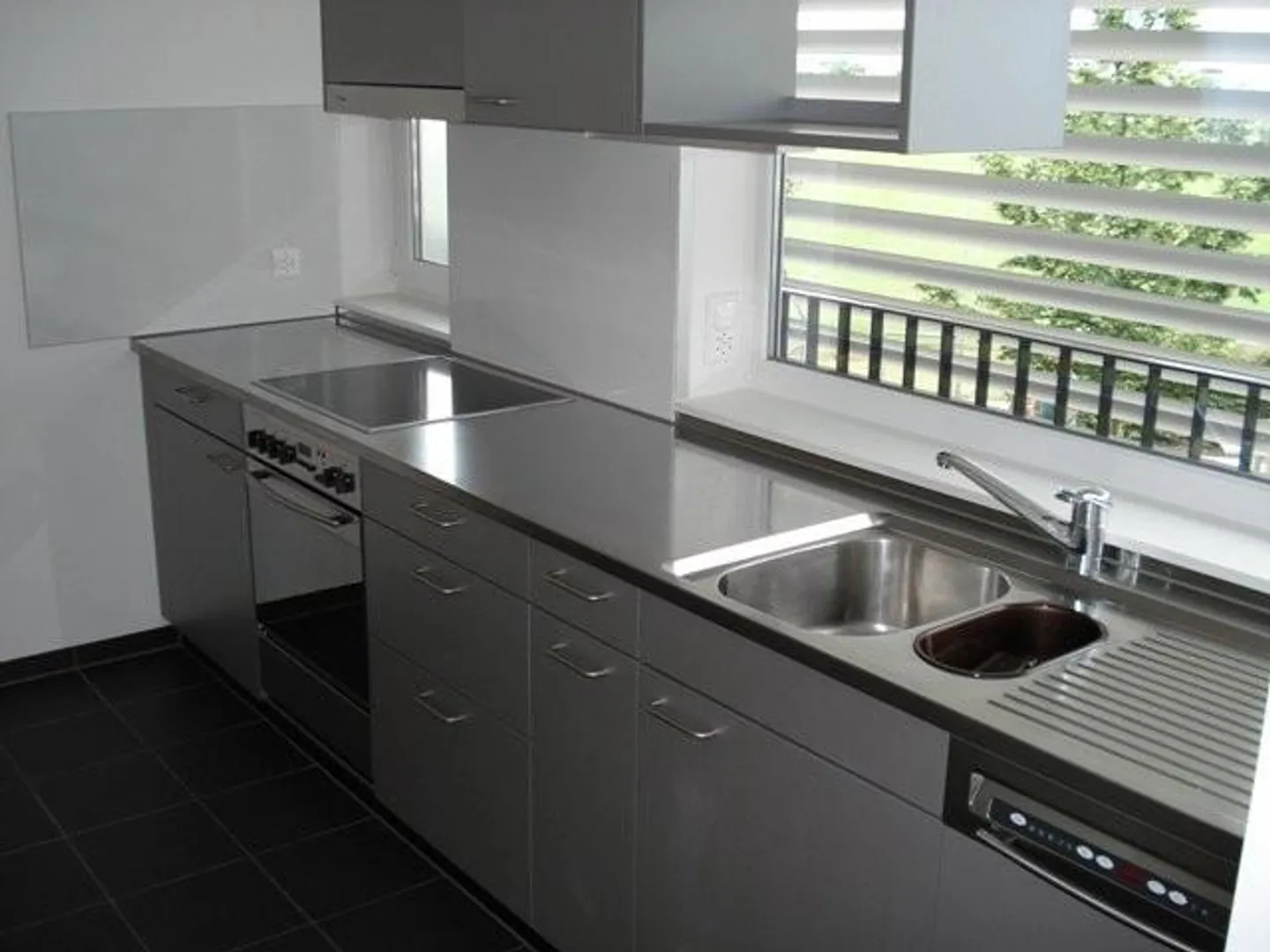 3.5 Zimmer Wohnung an der Glatttalstrasse 118c, 8052 Zürich - Photo 3 sur 8