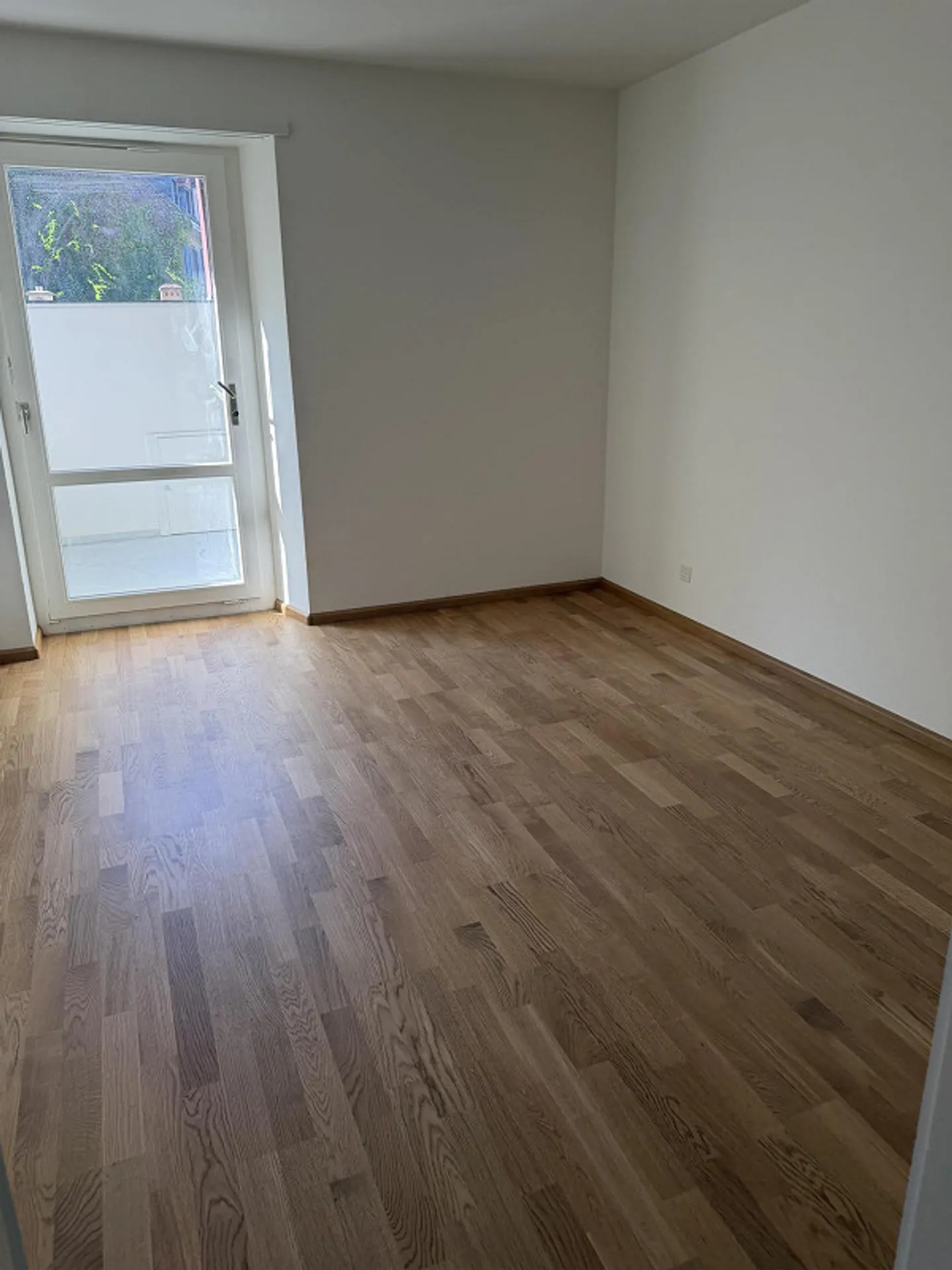 Attractive, well-maintained apartment in an attractive location - Photo 5 of 7